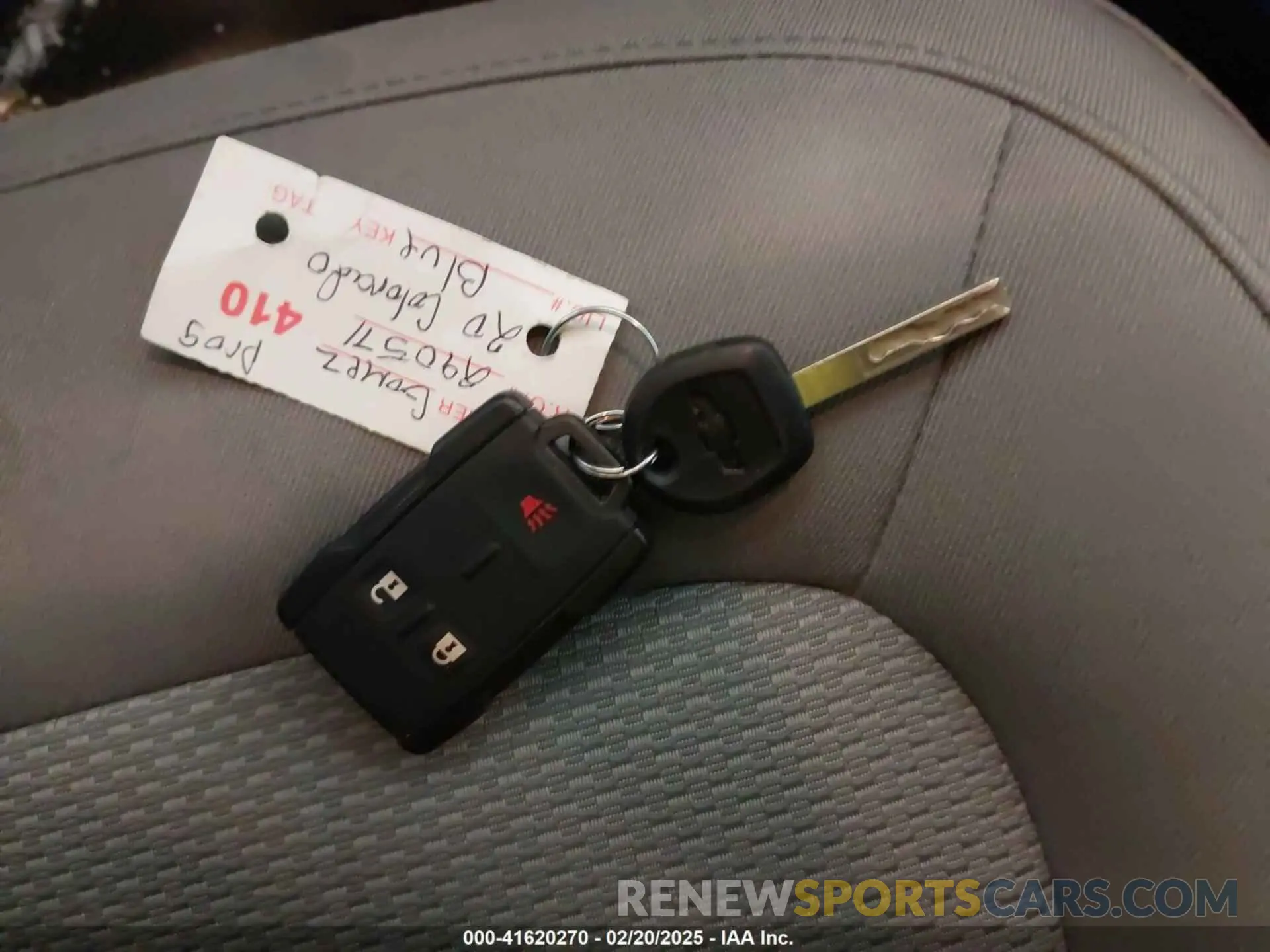 11 Photograph of a damaged car 1GCHTBEA5L1114663 CHEVROLET COLORADO 2020