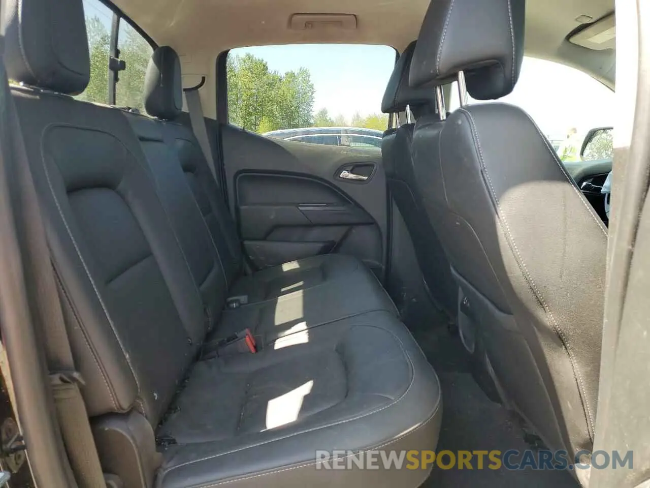 10 Фотография поврежденного автомобиля 1GCPTEE15L1116748 CHEVROLET COLORADO 2020