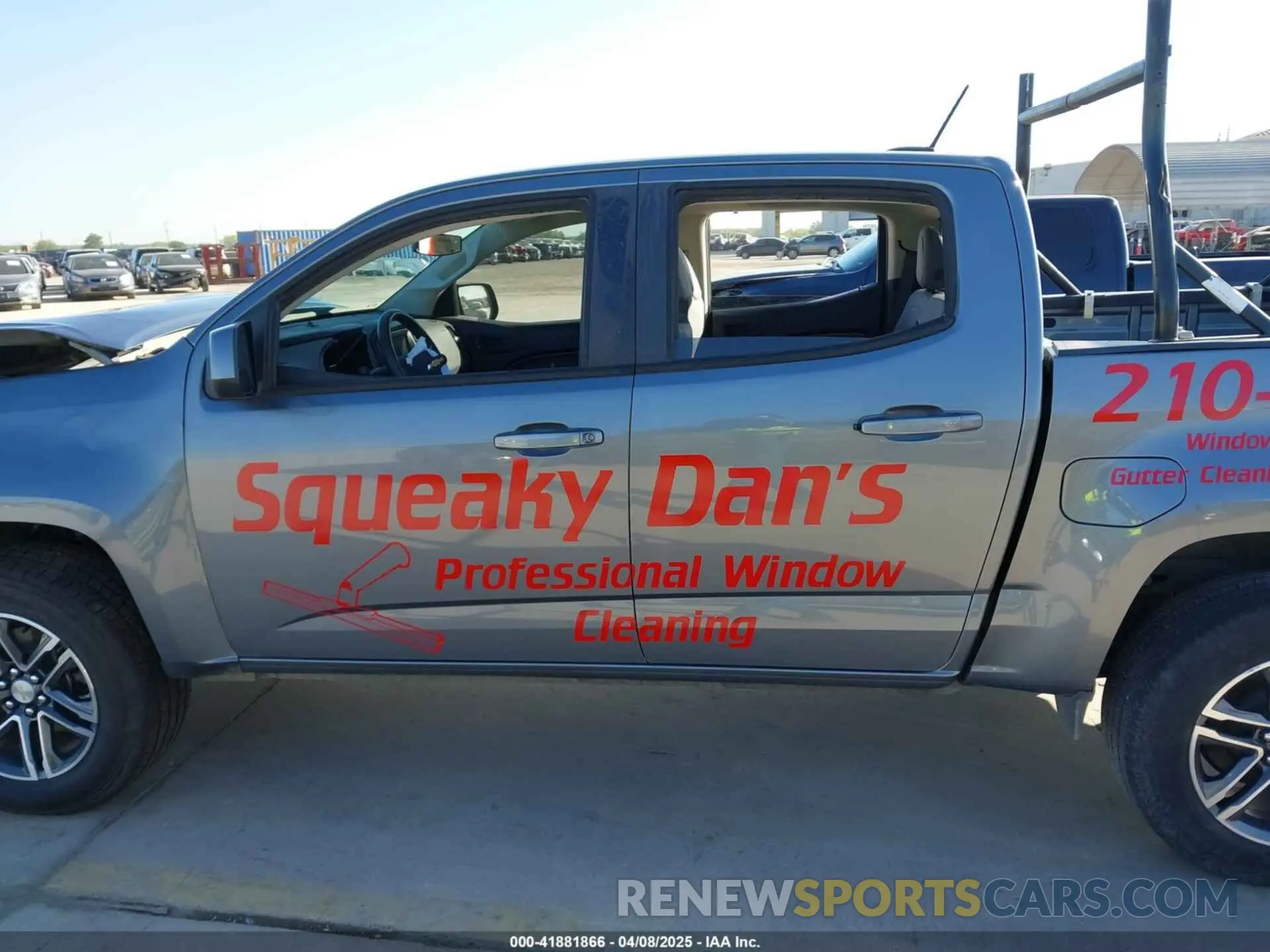 14 Photograph of a damaged car 1GCGSBEA4M1109275 CHEVROLET COLORADO 2021