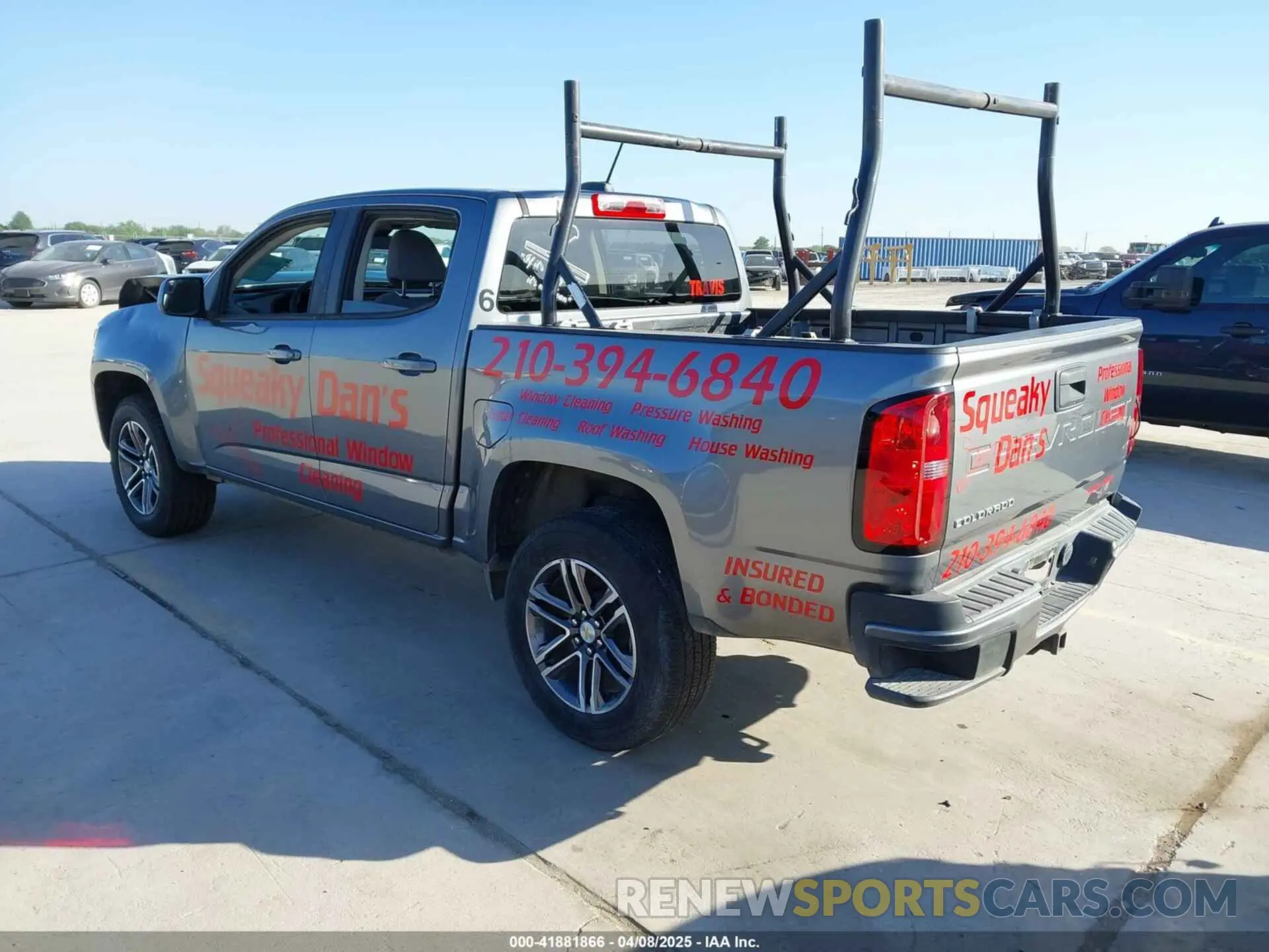 3 Photograph of a damaged car 1GCGSBEA4M1109275 CHEVROLET COLORADO 2021