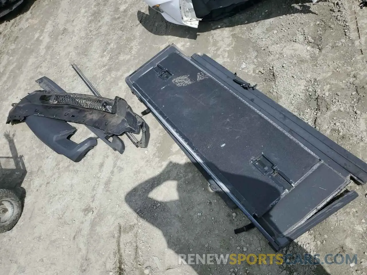 14 Photograph of a damaged car 1GCGSBEN1M1293514 CHEVROLET COLORADO 2021