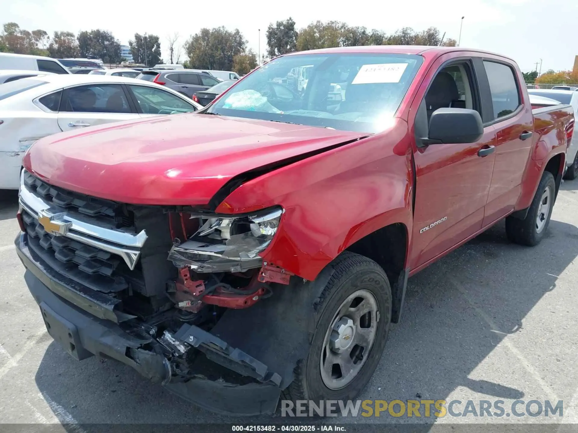 2 Photograph of a damaged car 1GCGSBEN8M1232810 CHEVROLET COLORADO 2021