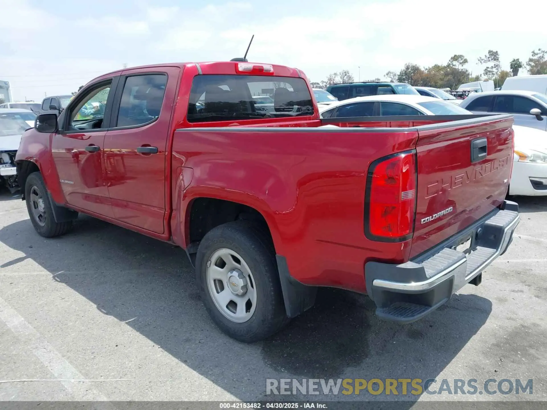 3 Photograph of a damaged car 1GCGSBEN8M1232810 CHEVROLET COLORADO 2021