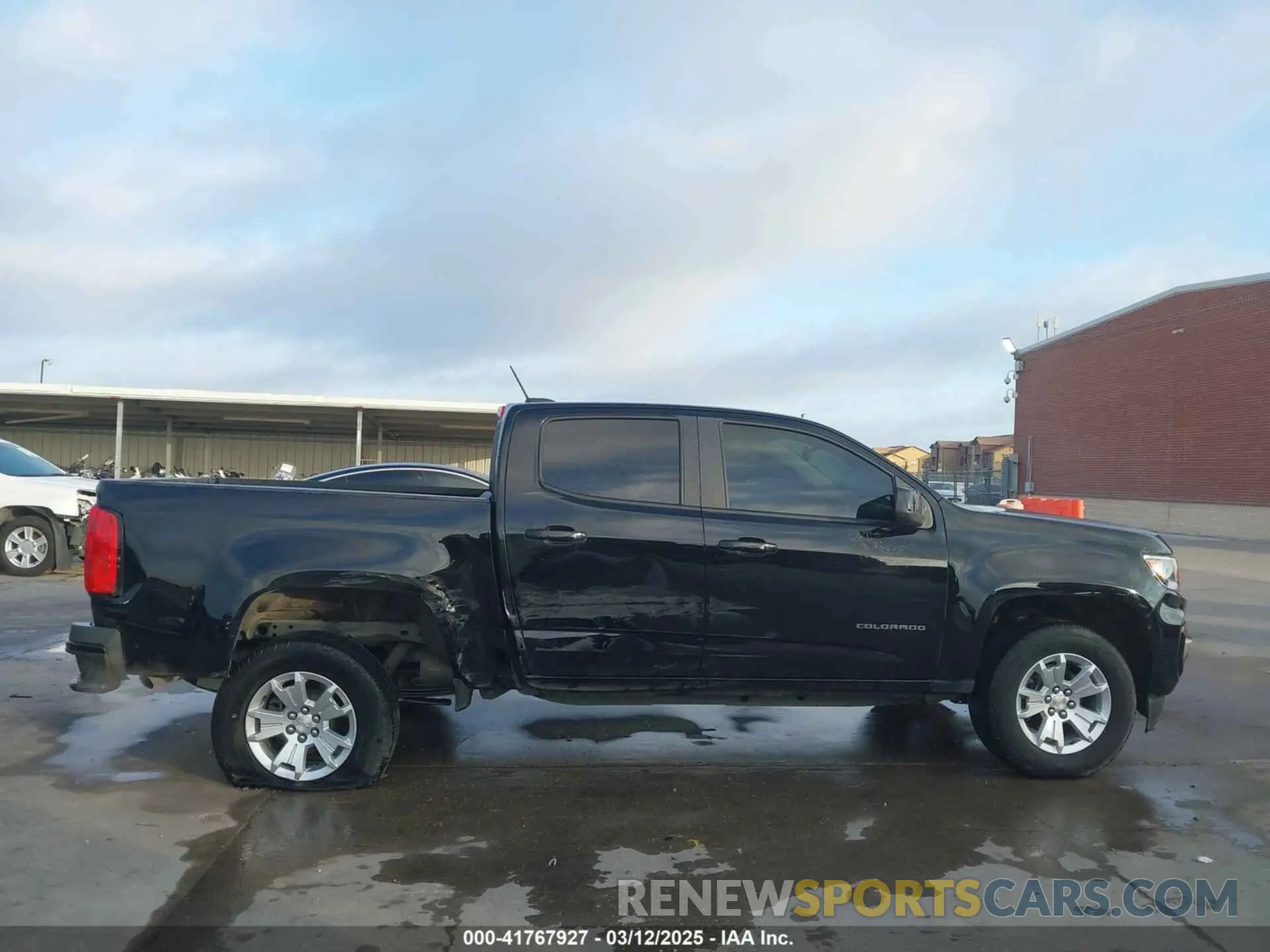 13 Фотография поврежденного автомобиля 1GCGSCEN4M1239033 CHEVROLET COLORADO 2021