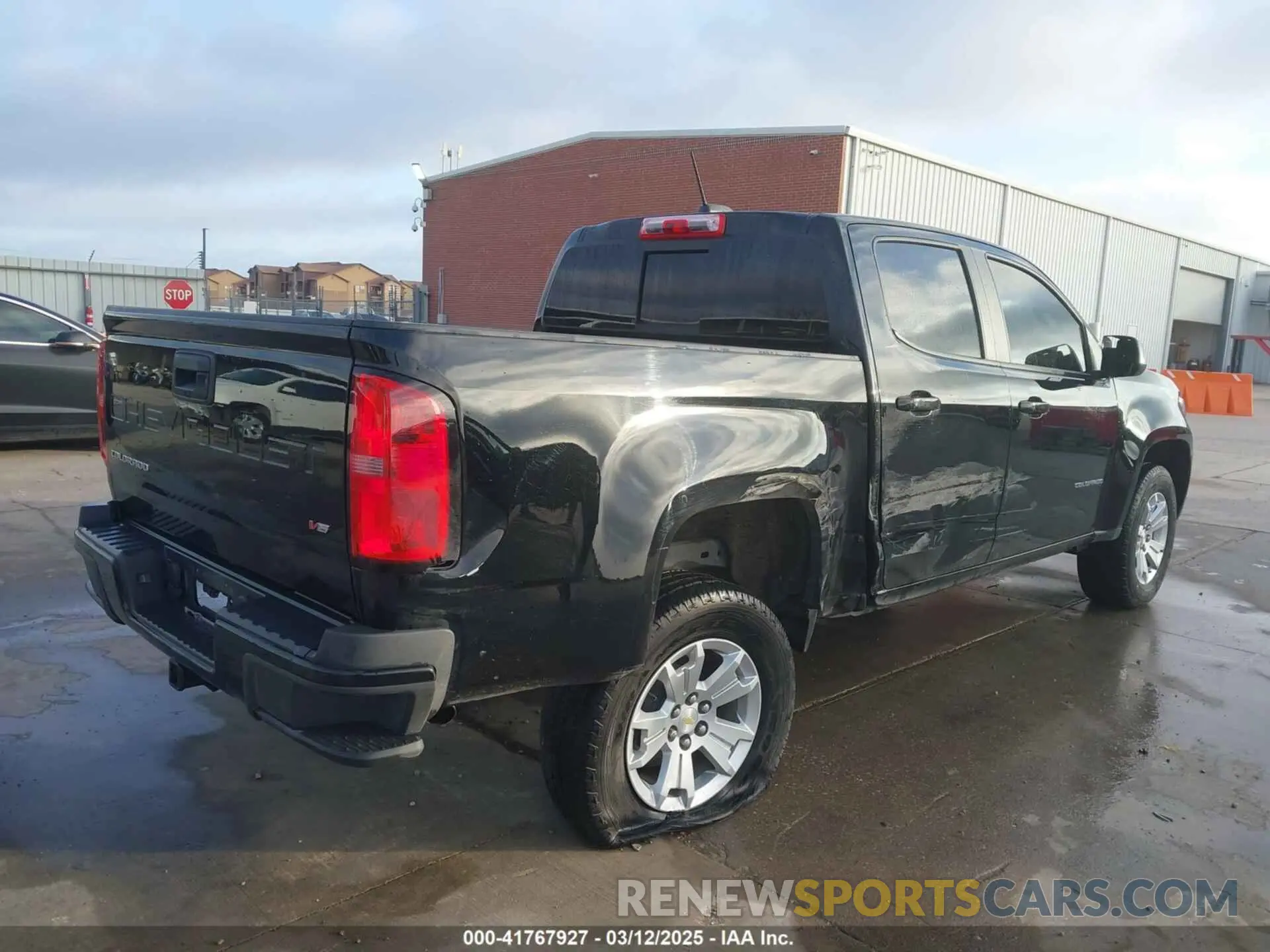 4 Фотография поврежденного автомобиля 1GCGSCEN4M1239033 CHEVROLET COLORADO 2021