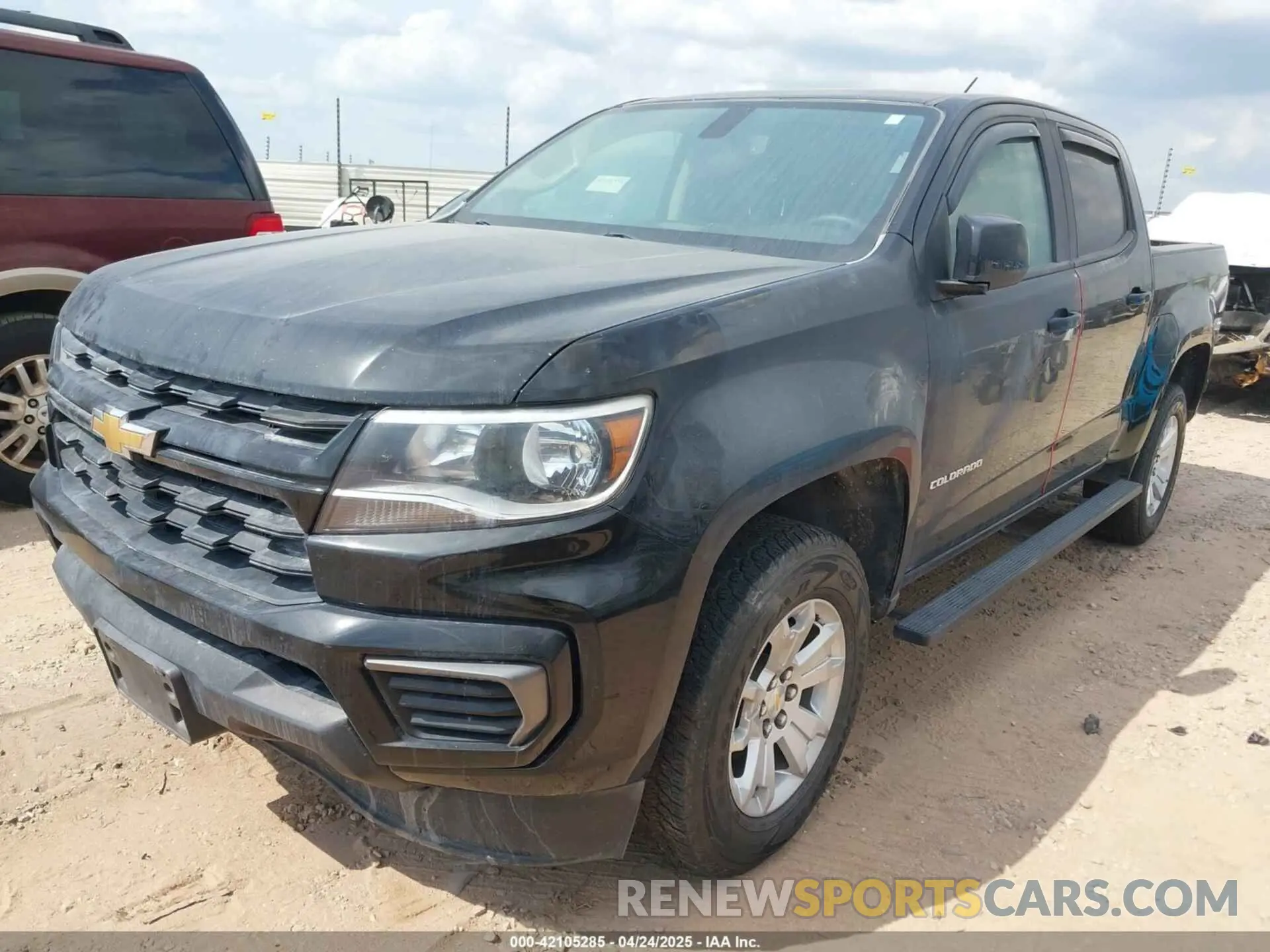 2 Photograph of a damaged car 1GCGSCEN5M1103946 CHEVROLET COLORADO 2021