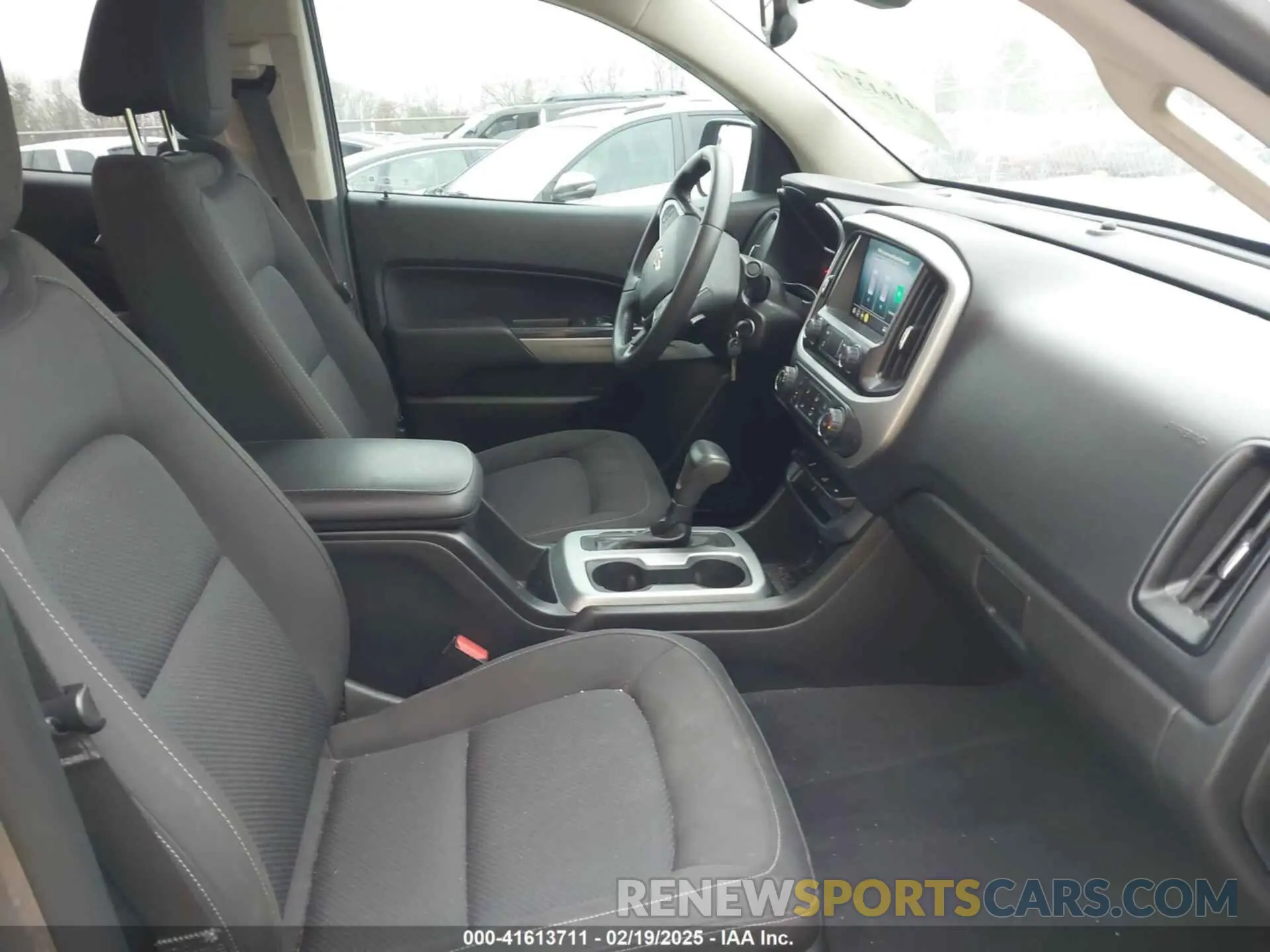 5 Photograph of a damaged car 1GCGSCEN8M1119980 CHEVROLET COLORADO 2021