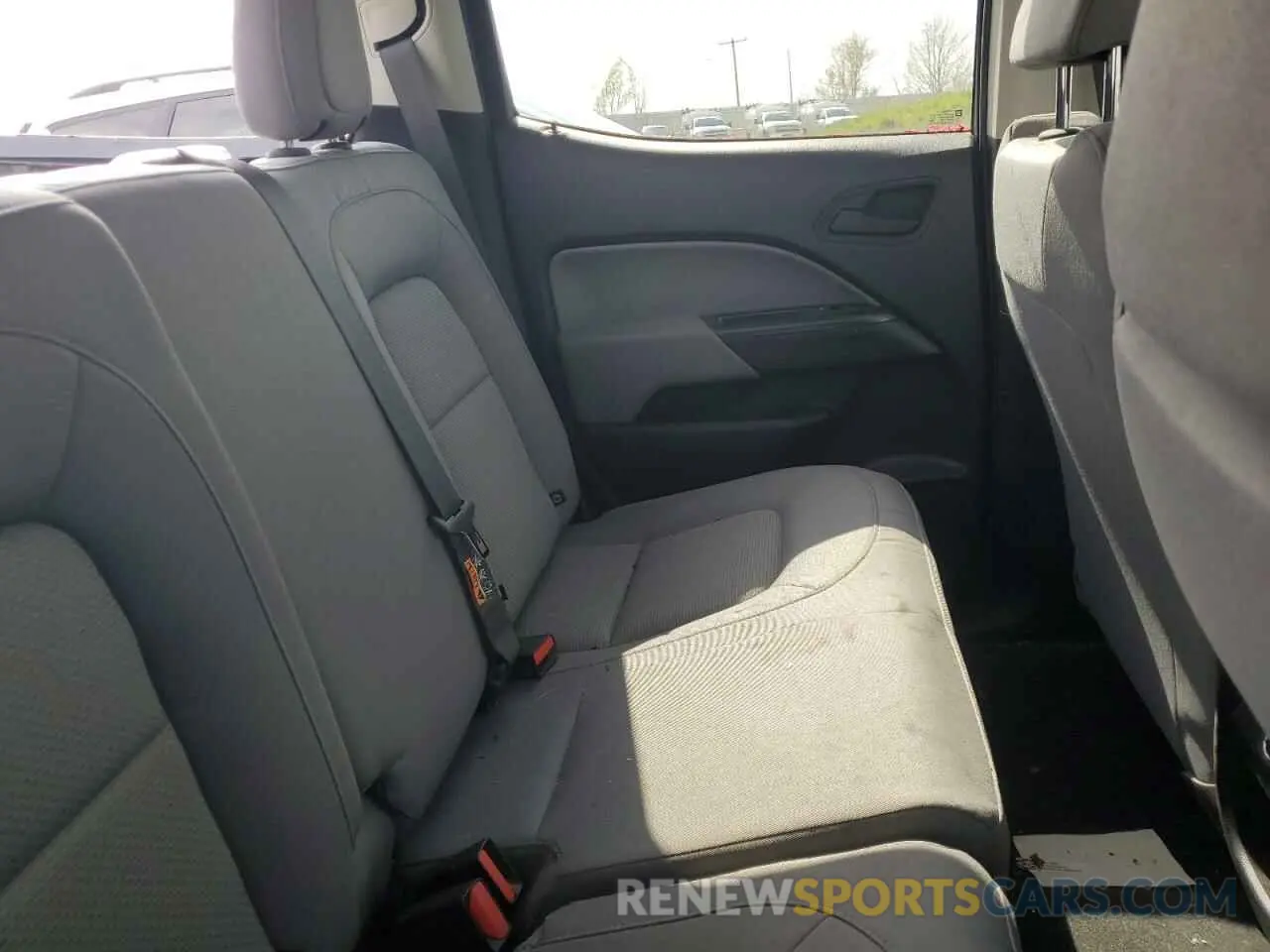 10 Photograph of a damaged car 1GCGTBEN7M1112753 CHEVROLET COLORADO 2021