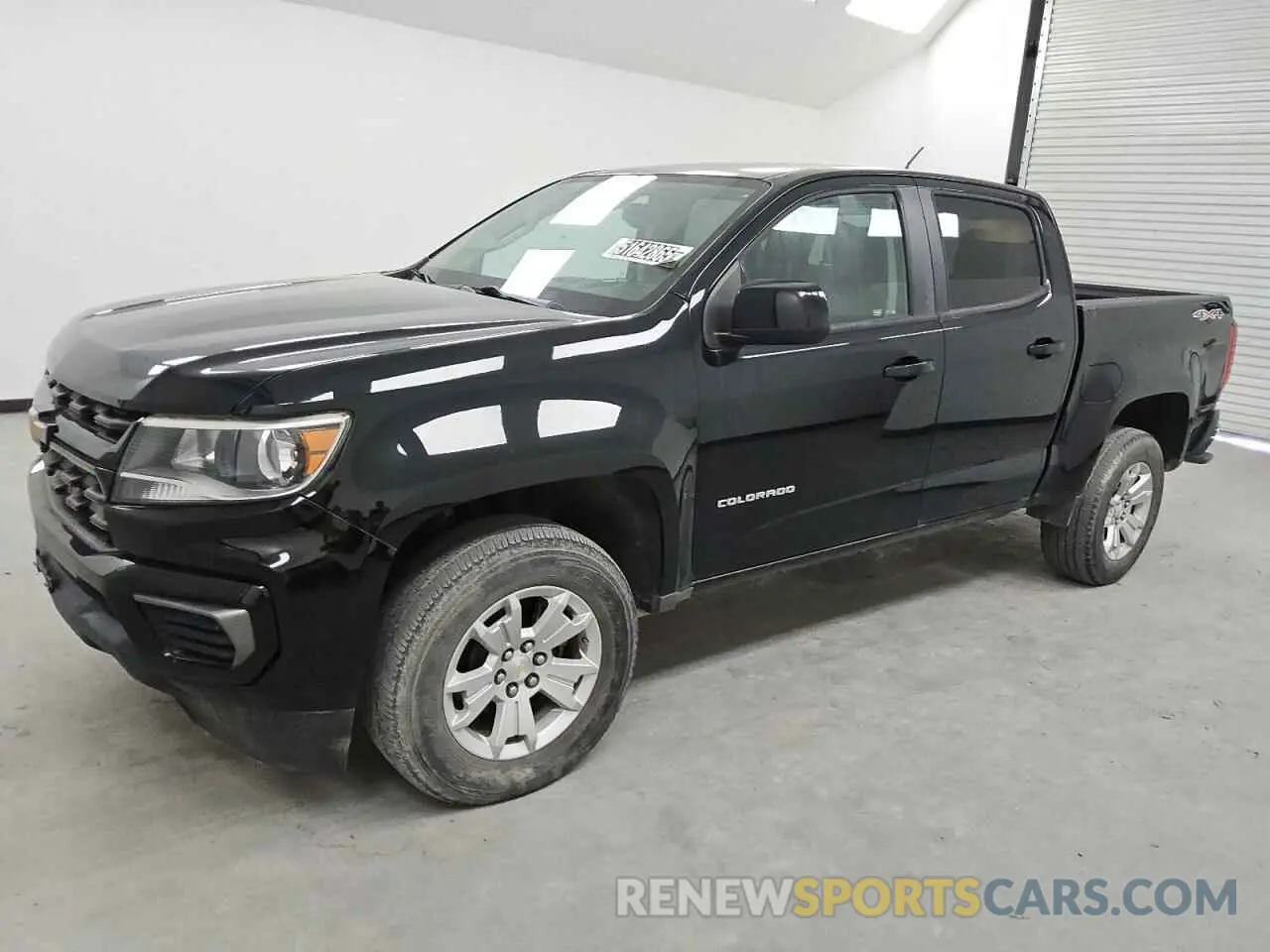 1 Photograph of a damaged car 1GCGTCEN2M1145570 CHEVROLET COLORADO 2021