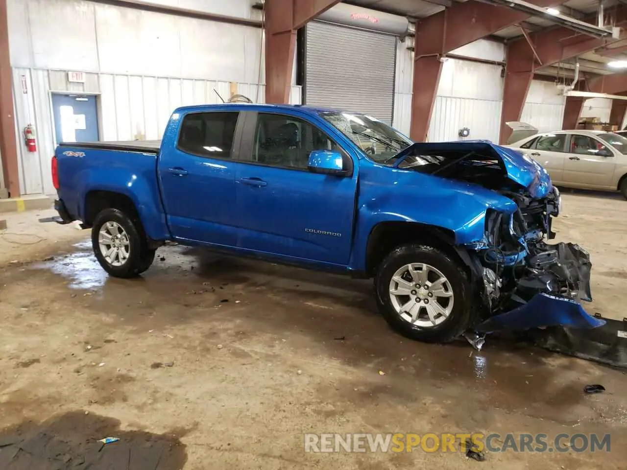 4 Photograph of a damaged car 1GCGTCEN7M1175387 CHEVROLET COLORADO 2021