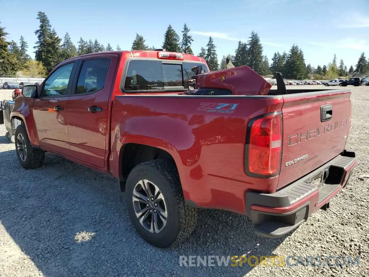 2 Photograph of a damaged car 1GCGTDEN0M1259671 CHEVROLET COLORADO 2021