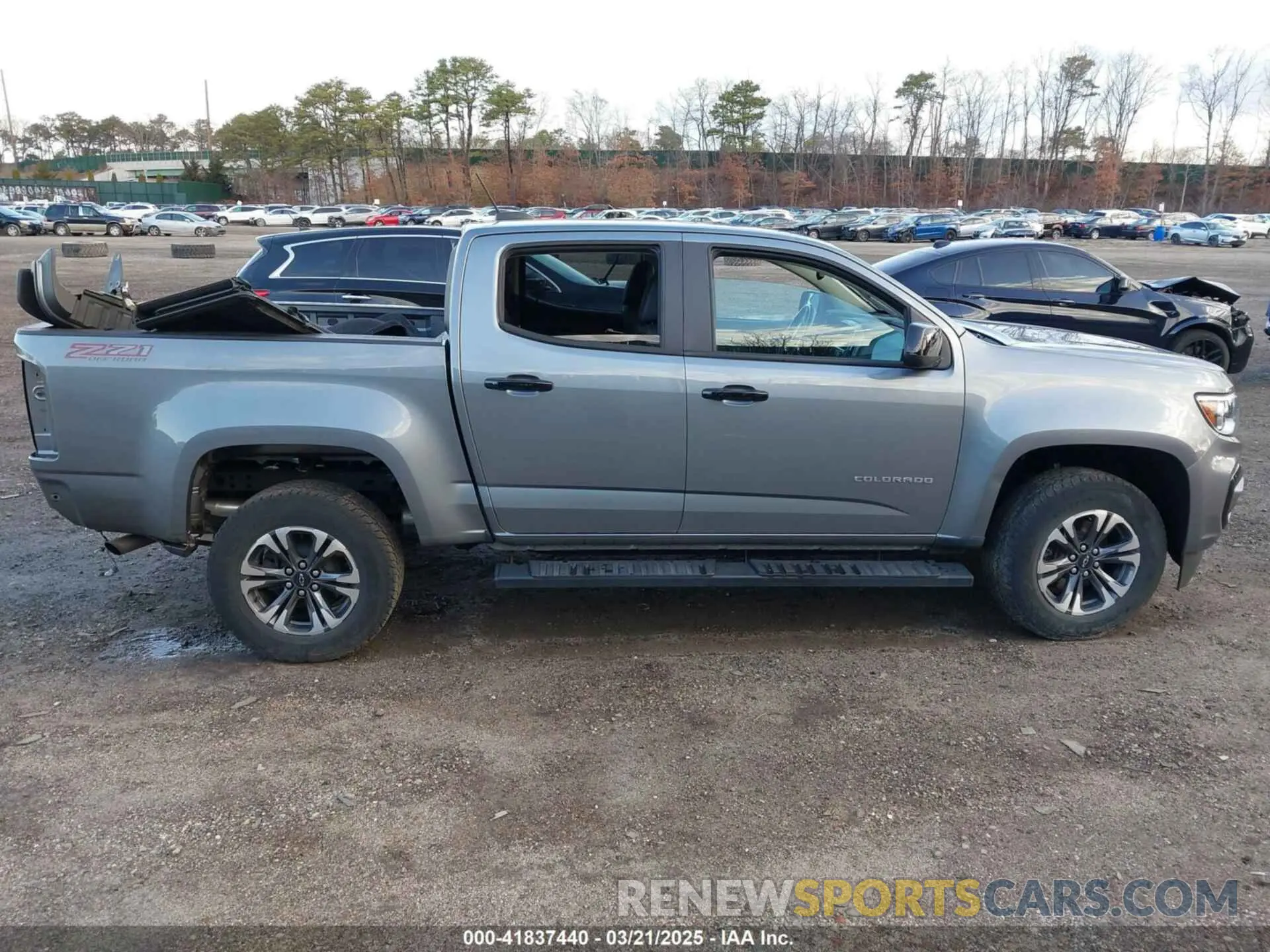 13 Photograph of a damaged car 1GCGTDEN0M1289754 CHEVROLET COLORADO 2021