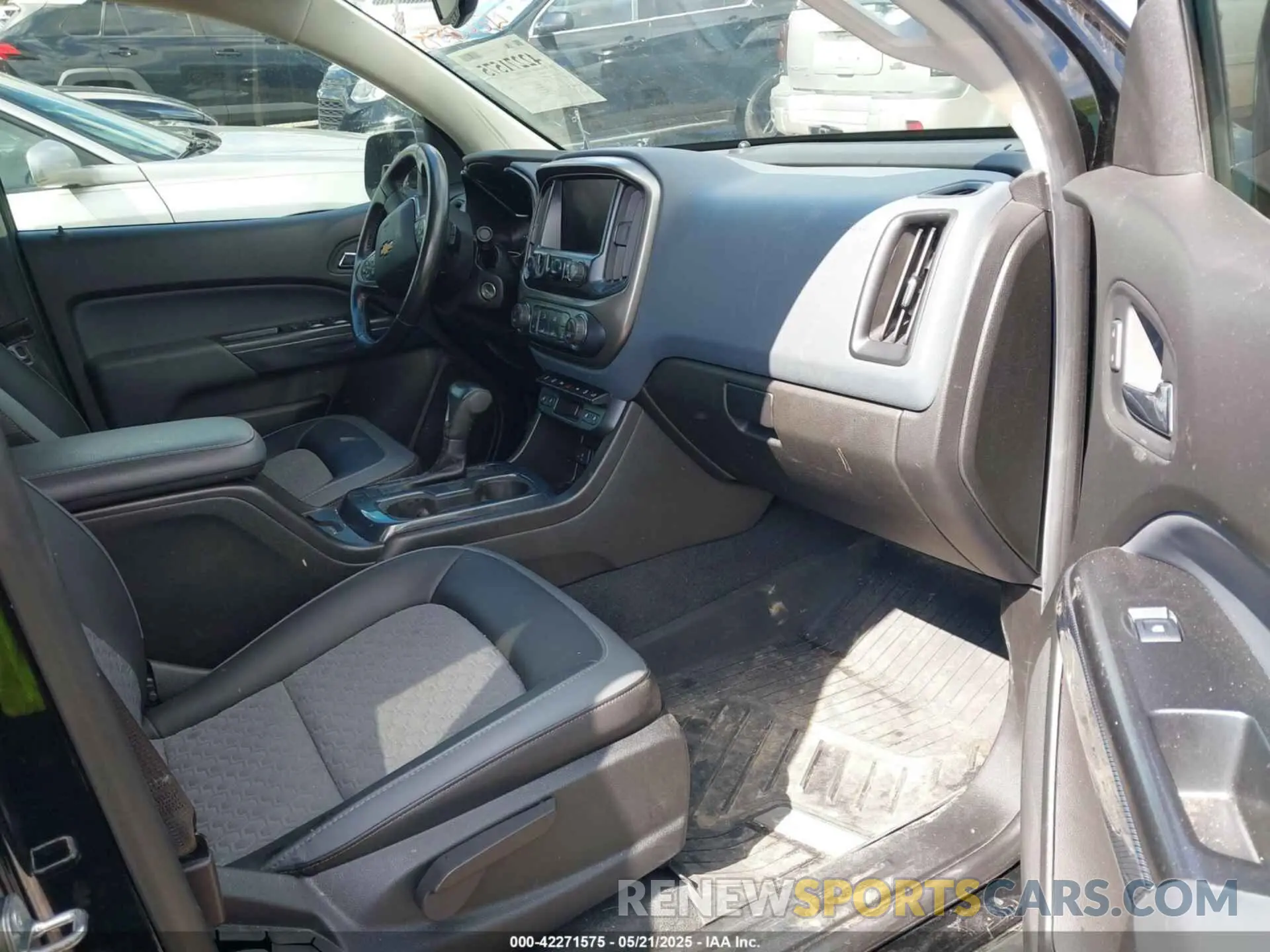5 Фотография поврежденного автомобиля 1GCGTDEN1M1274874 CHEVROLET COLORADO 2021