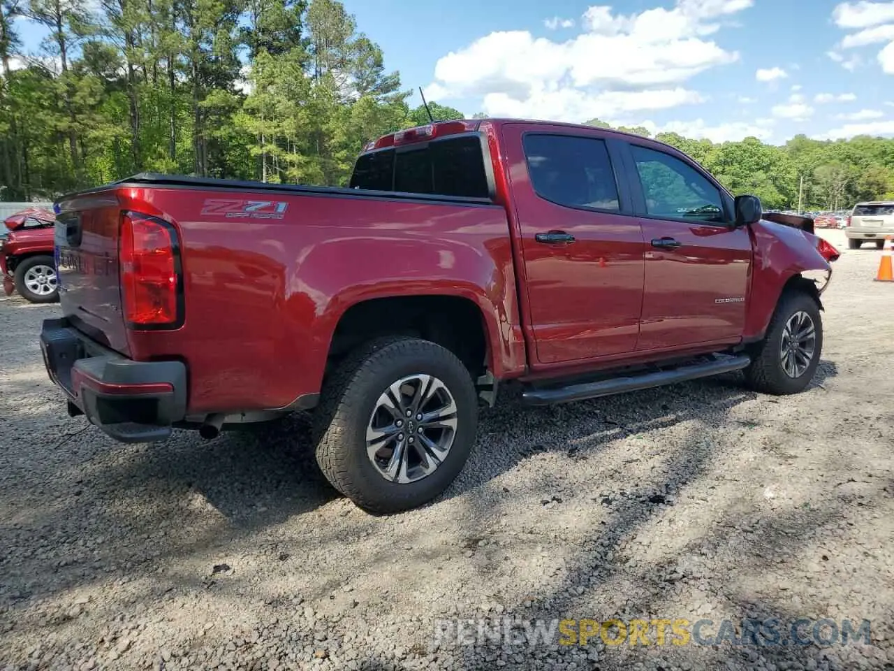 3 Photograph of a damaged car 1GCGTDEN2M1101395 CHEVROLET COLORADO 2021
