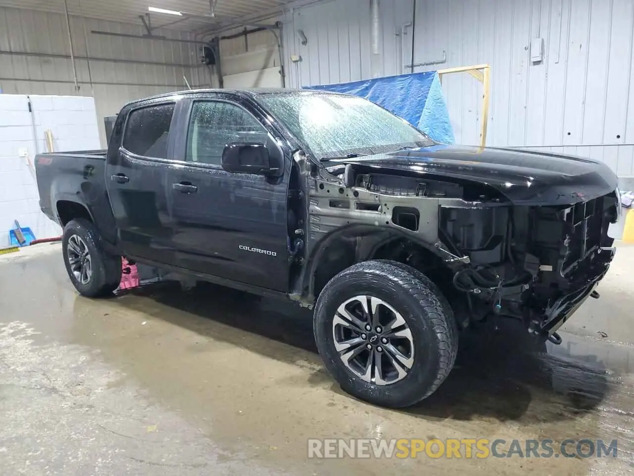 4 Фотография поврежденного автомобиля 1GCGTDEN2M1112641 CHEVROLET COLORADO 2021