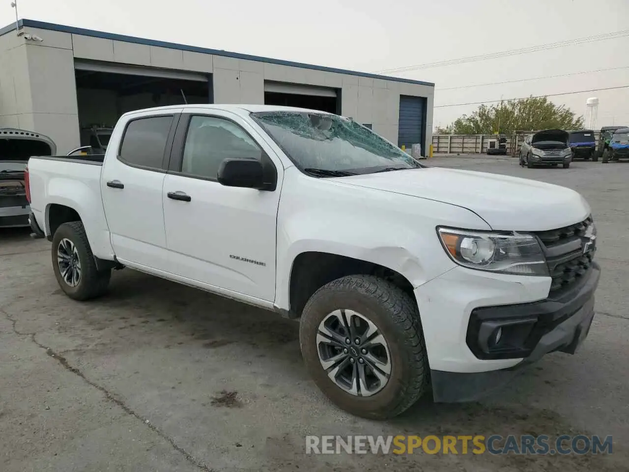 4 Photograph of a damaged car 1GCGTDEN2M1116950 CHEVROLET COLORADO 2021