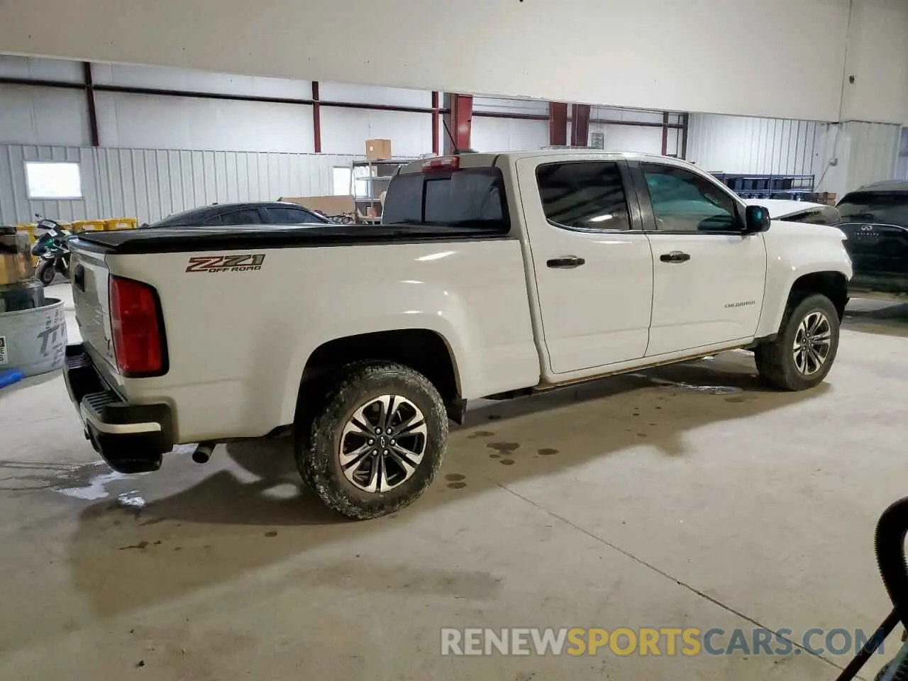 3 Photograph of a damaged car 1GCGTDEN4M1227130 CHEVROLET COLORADO 2021