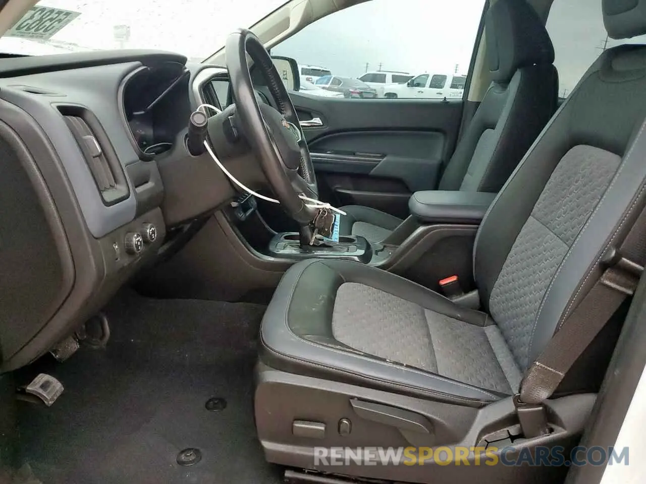 7 Photograph of a damaged car 1GCGTDEN4M1227130 CHEVROLET COLORADO 2021