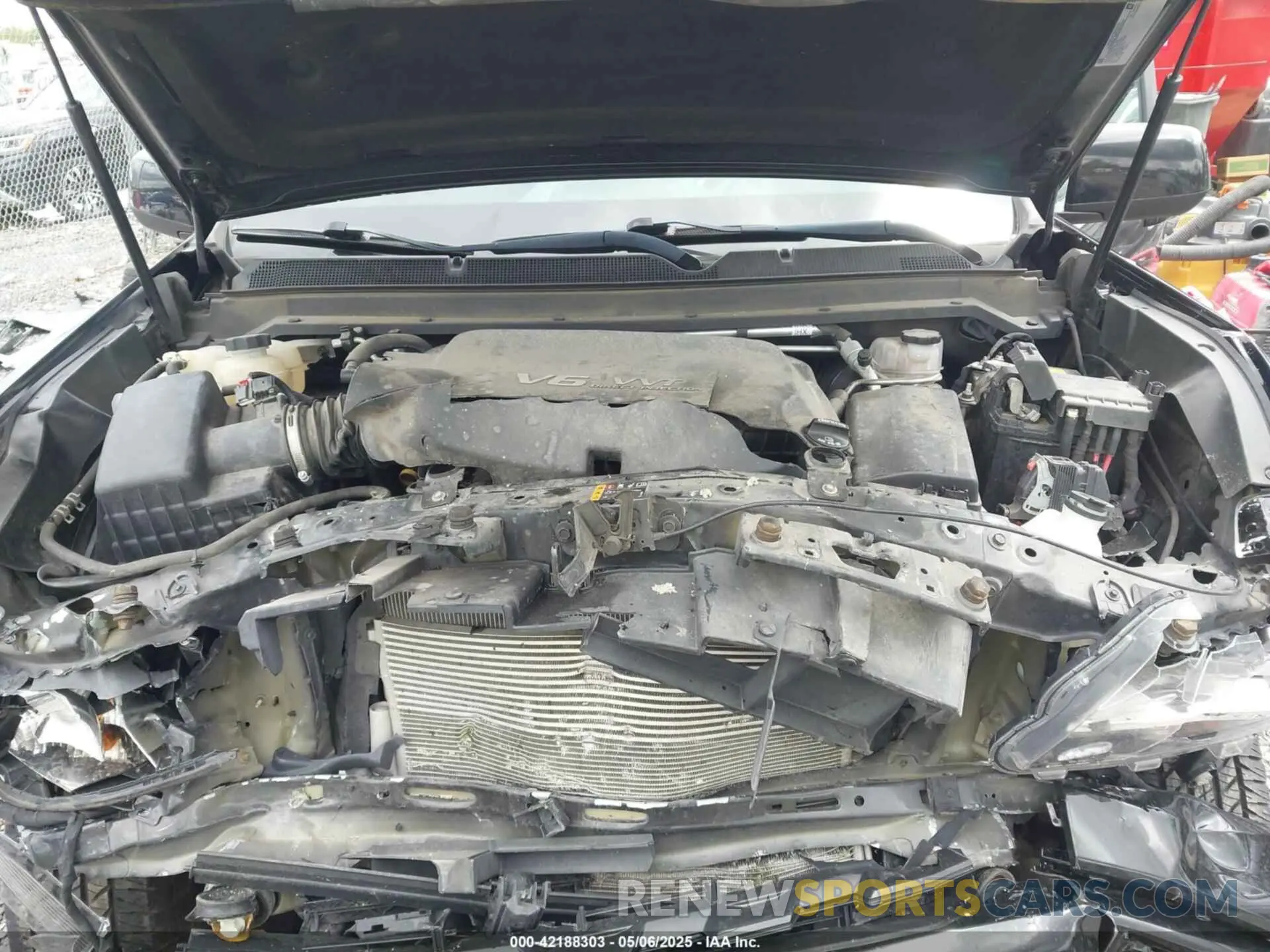 10 Photograph of a damaged car 1GCGTDEN6M1233477 CHEVROLET COLORADO 2021