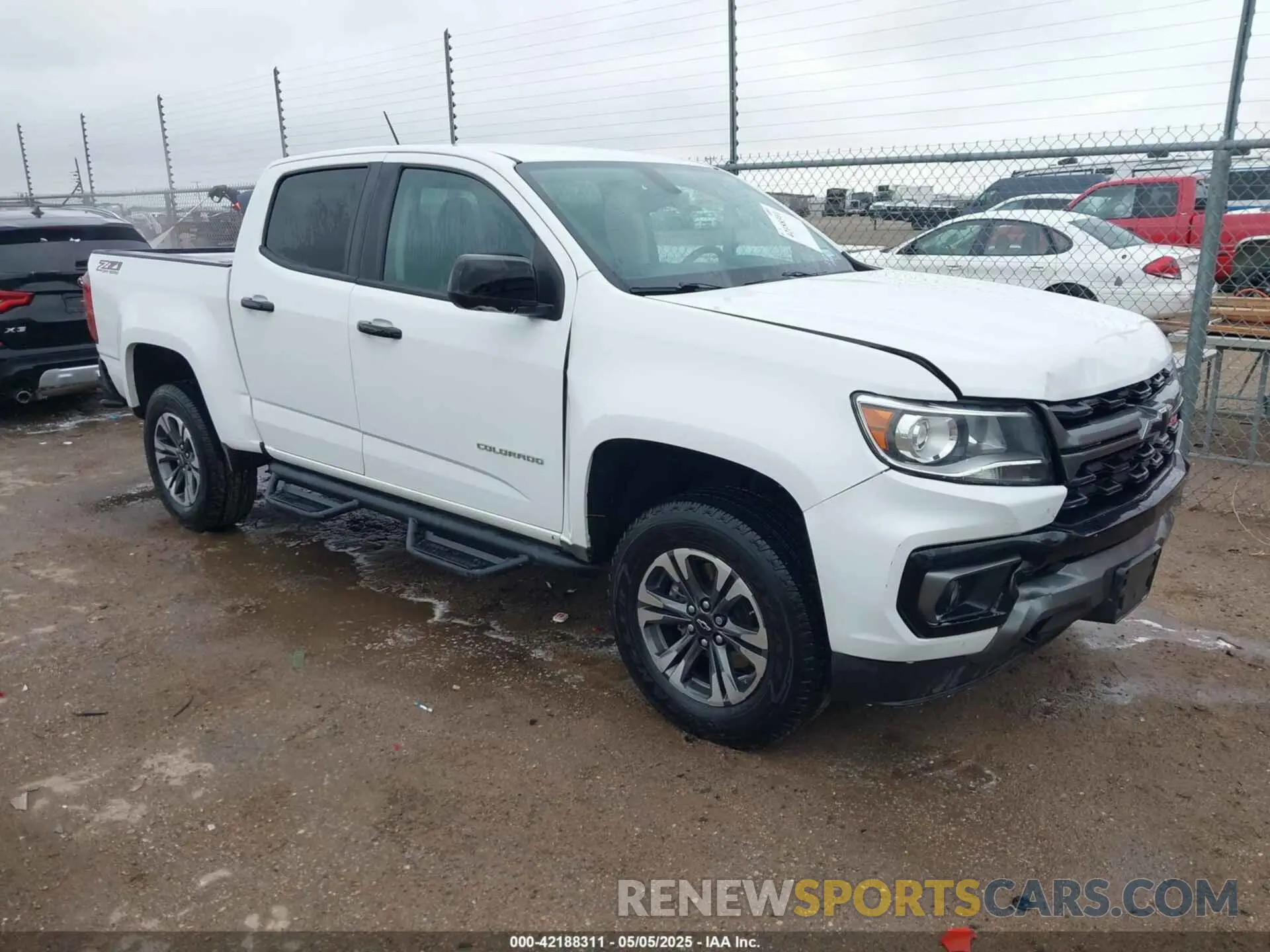 1 Photograph of a damaged car 1GCGTDEN9M1256767 CHEVROLET COLORADO 2021