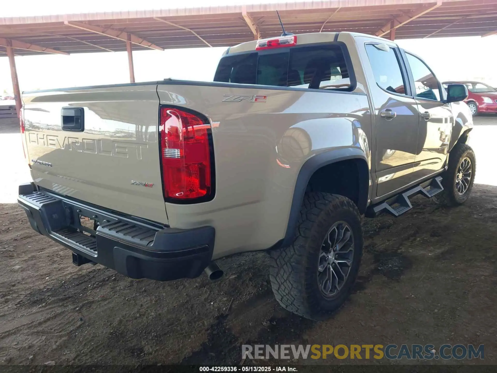 4 Photograph of a damaged car 1GCGTEEN5M1254987 CHEVROLET COLORADO 2021