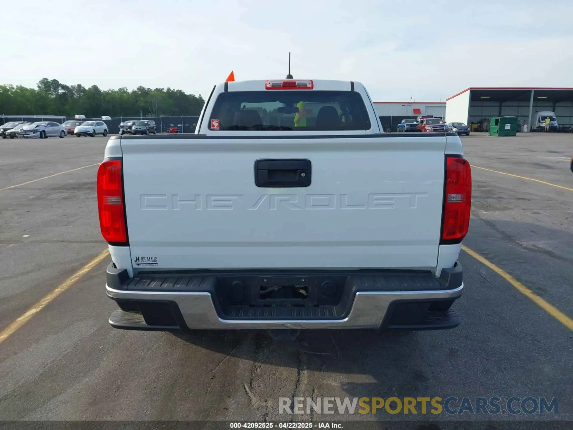 16 Photograph of a damaged car 1GCHSBEA0M1198797 CHEVROLET COLORADO 2021