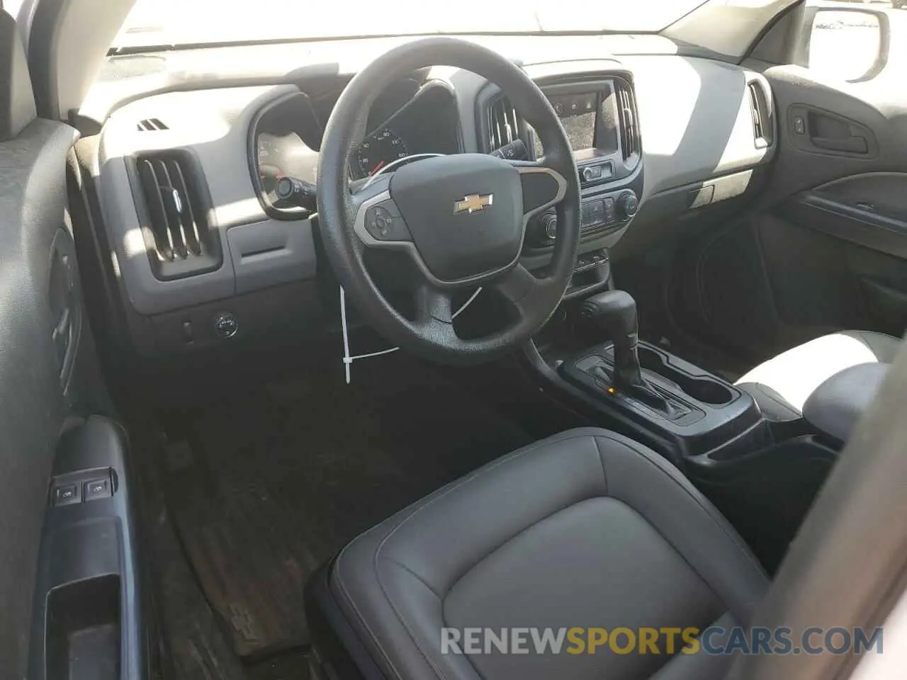 8 Фотография поврежденного автомобиля 1GCHSBEA3M1208349 CHEVROLET COLORADO 2021