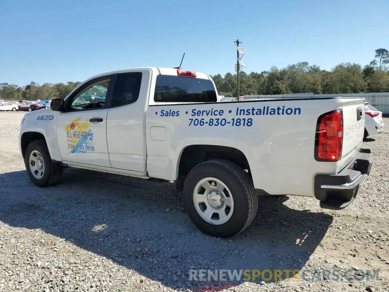 2 Photograph of a damaged car 1GCHSBEAXM1102805 CHEVROLET COLORADO 2021
