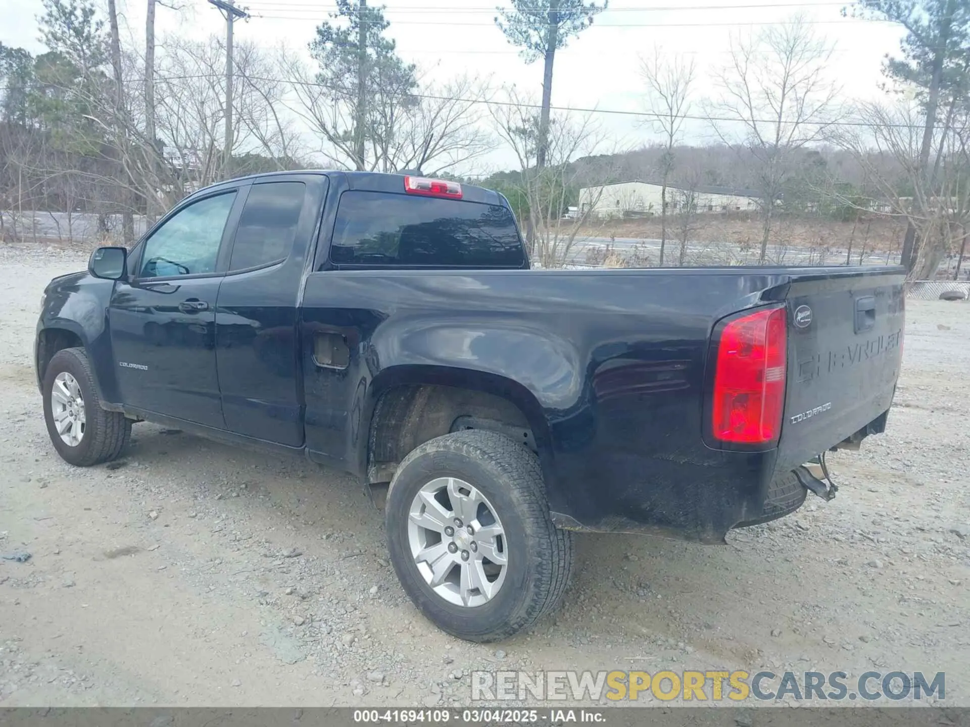 3 Фотография поврежденного автомобиля 1GCHSCEA1M1233689 CHEVROLET COLORADO 2021