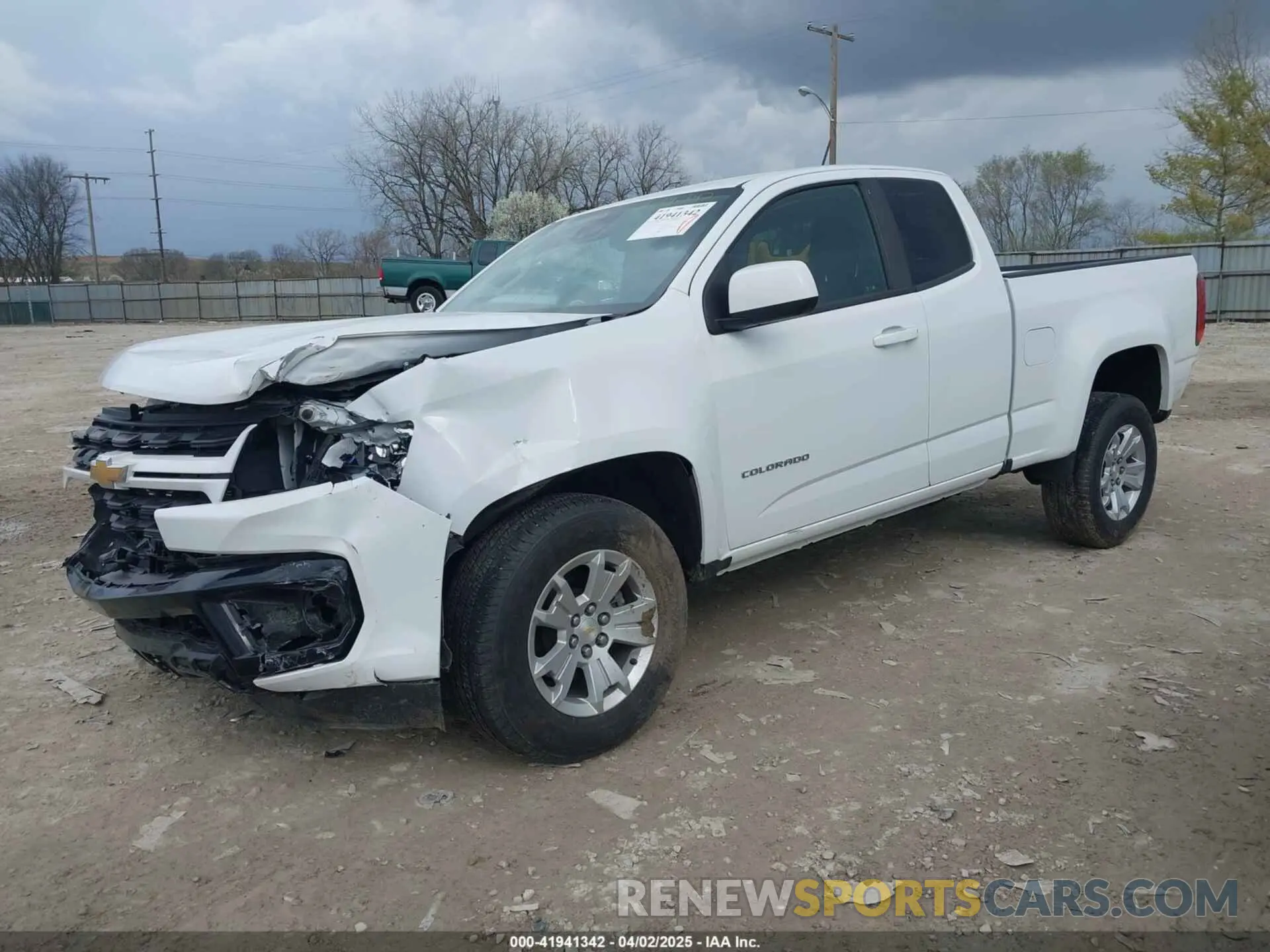 2 Фотография поврежденного автомобиля 1GCHSCEA2M1223253 CHEVROLET COLORADO 2021