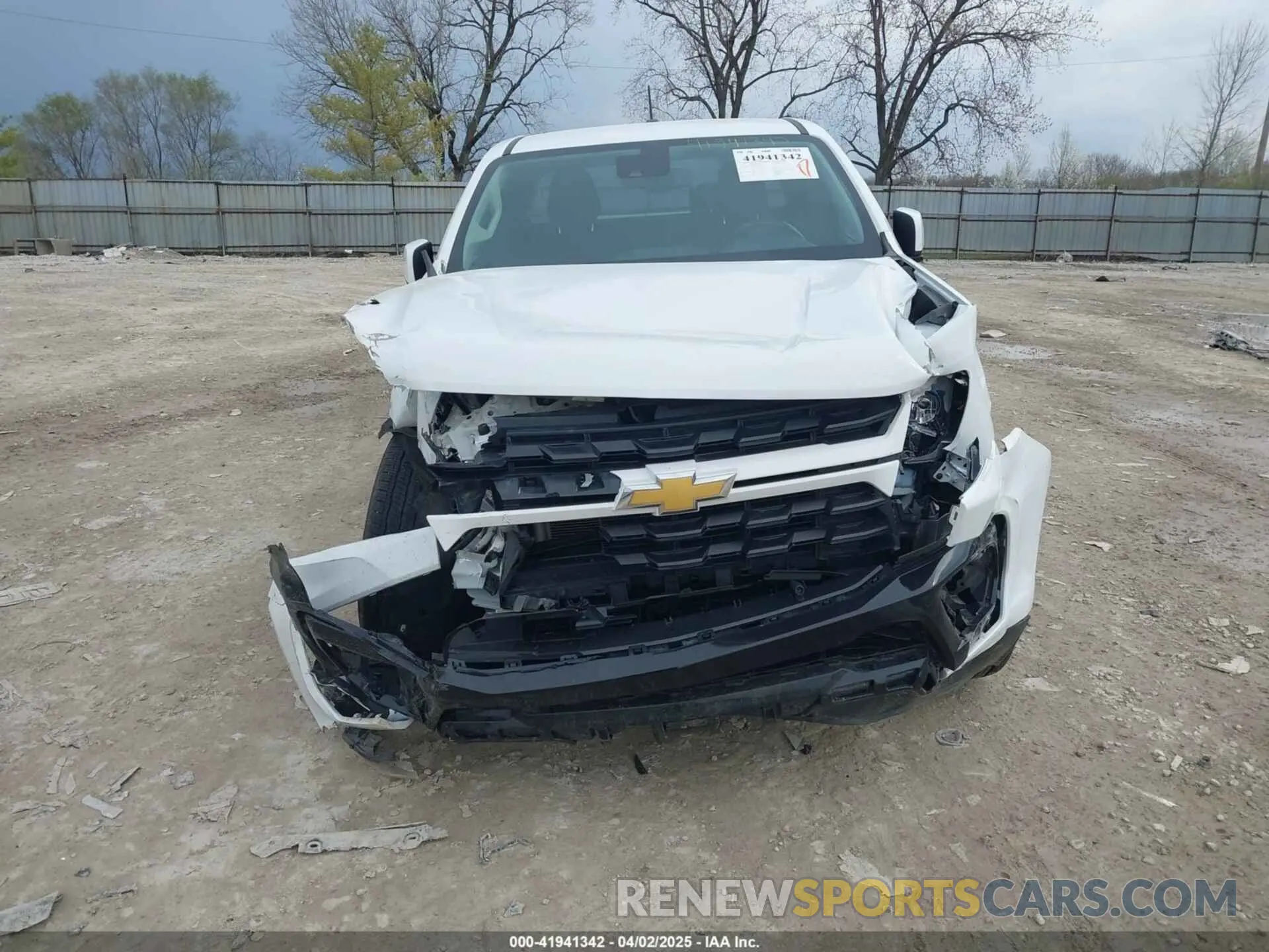 6 Фотография поврежденного автомобиля 1GCHSCEA2M1223253 CHEVROLET COLORADO 2021