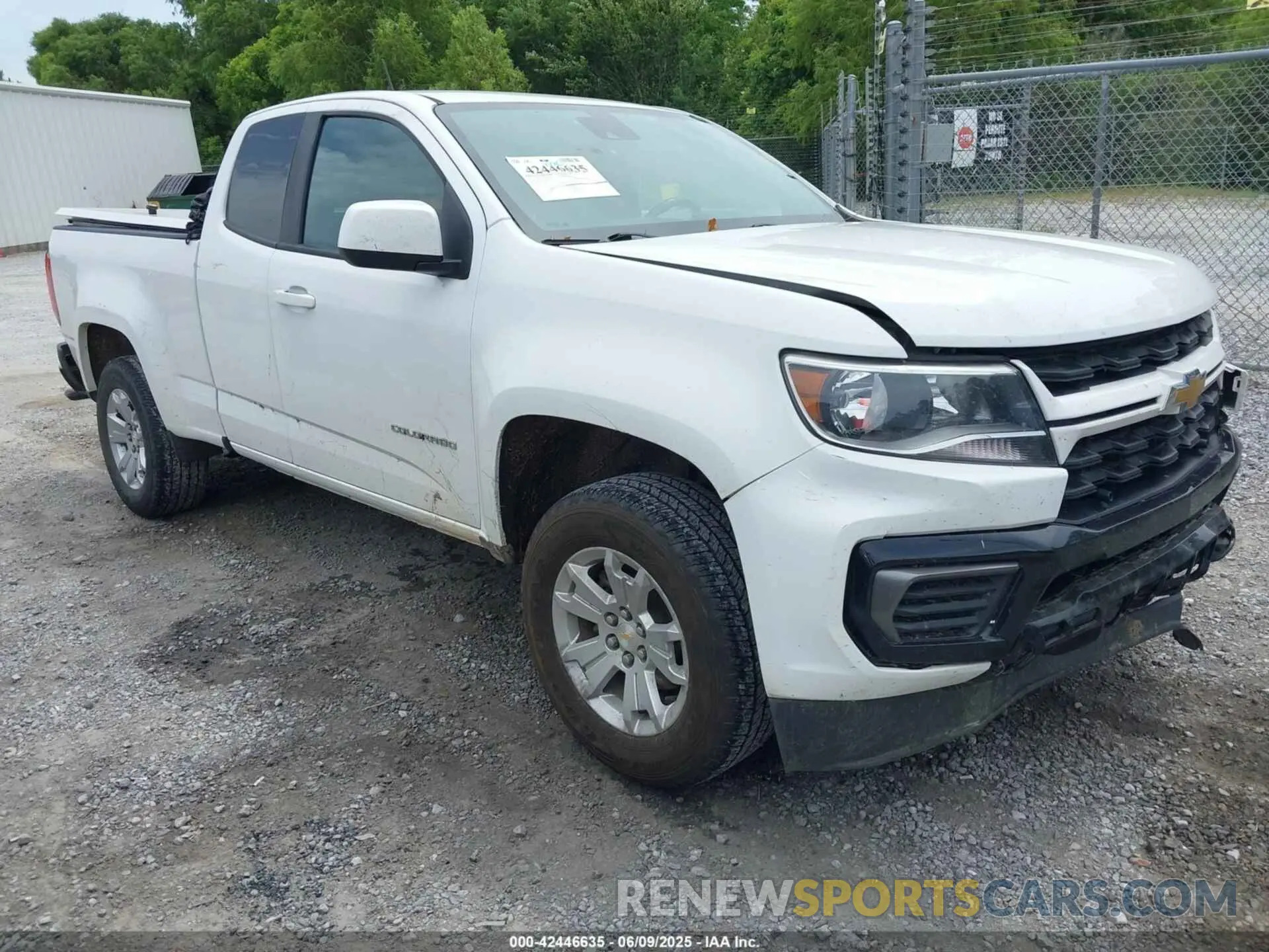 1 Photograph of a damaged car 1GCHSCEA6M1229394 CHEVROLET COLORADO 2021