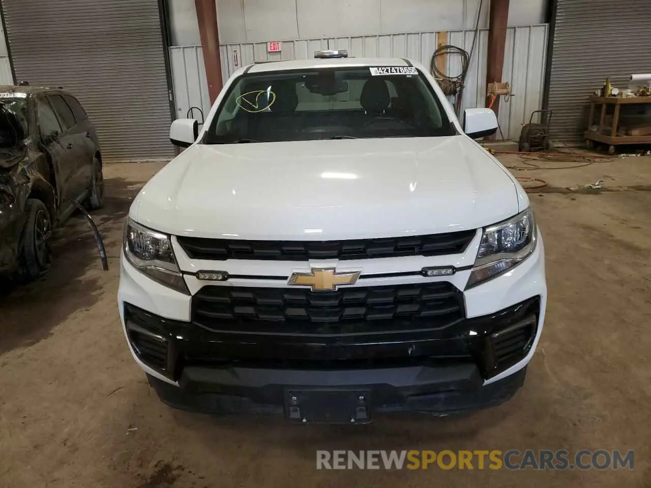 5 Photograph of a damaged car 1GCHSCEA6M1242548 CHEVROLET COLORADO 2021