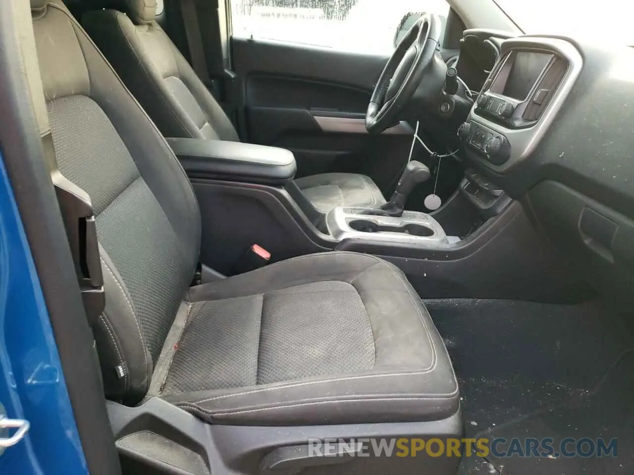 10 Photograph of a damaged car 1GCHSCEA7M1123021 CHEVROLET COLORADO 2021