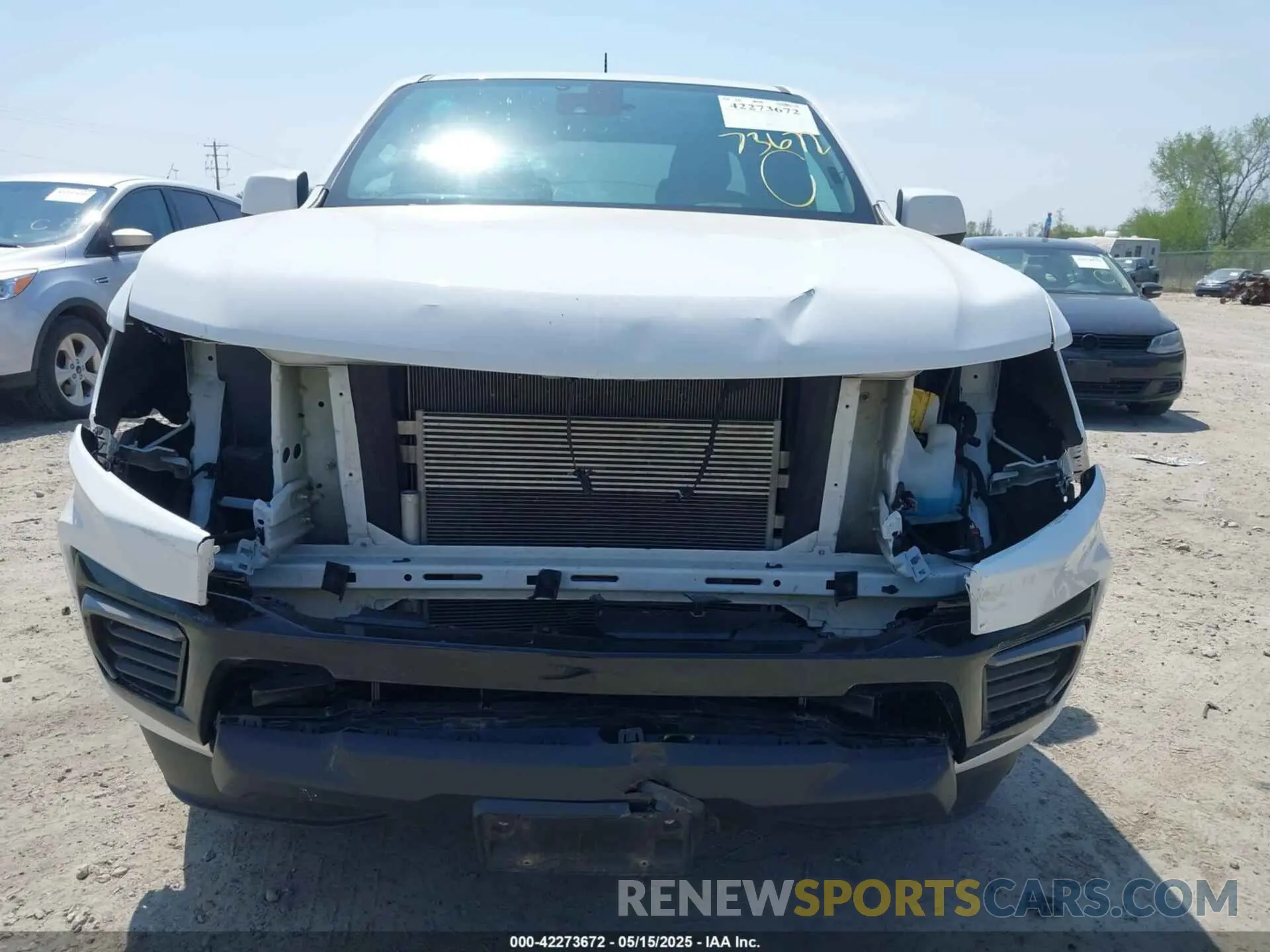 13 Photograph of a damaged car 1GCHSCEA8M1205131 CHEVROLET COLORADO 2021