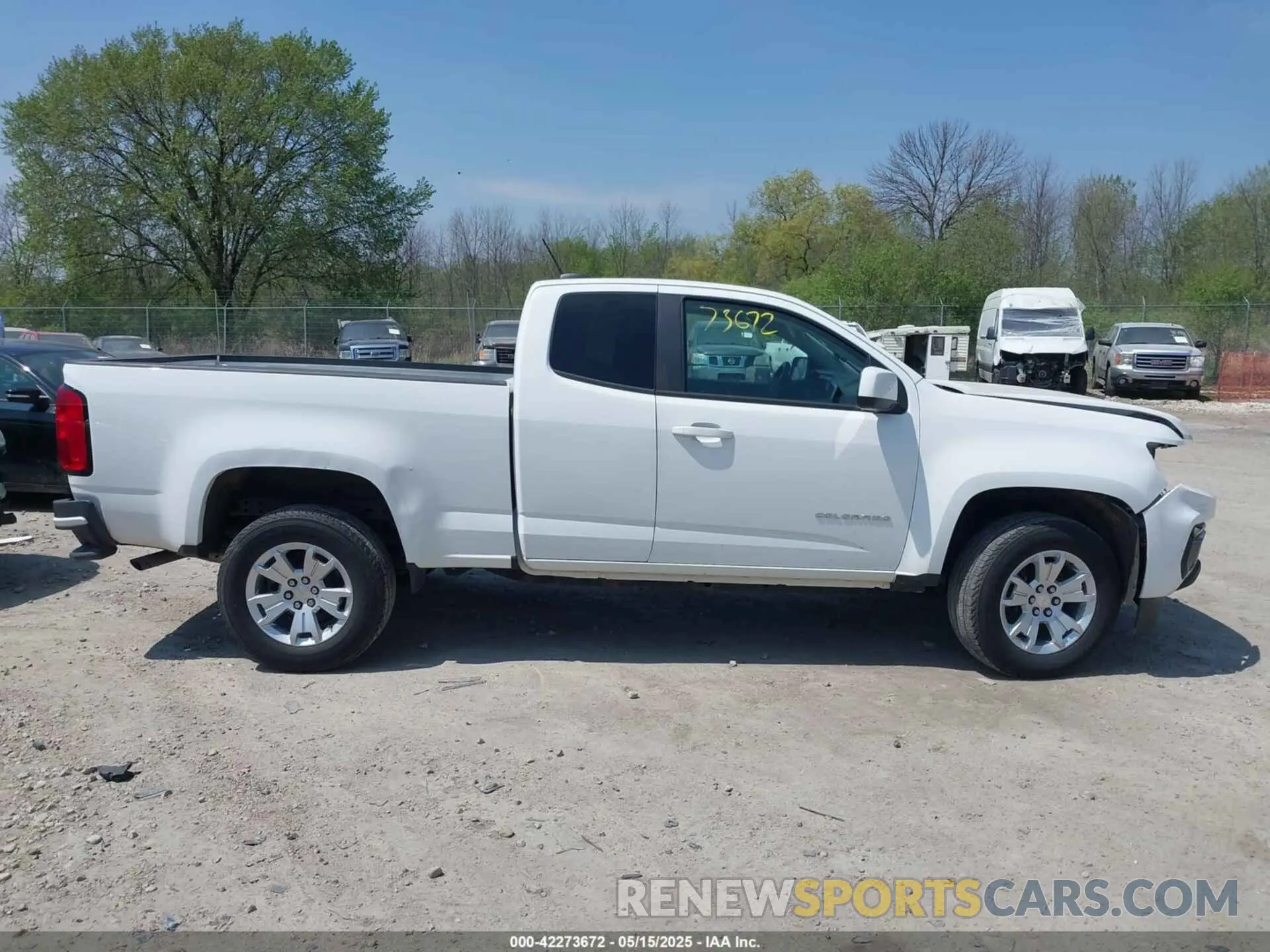 14 Photograph of a damaged car 1GCHSCEA8M1205131 CHEVROLET COLORADO 2021
