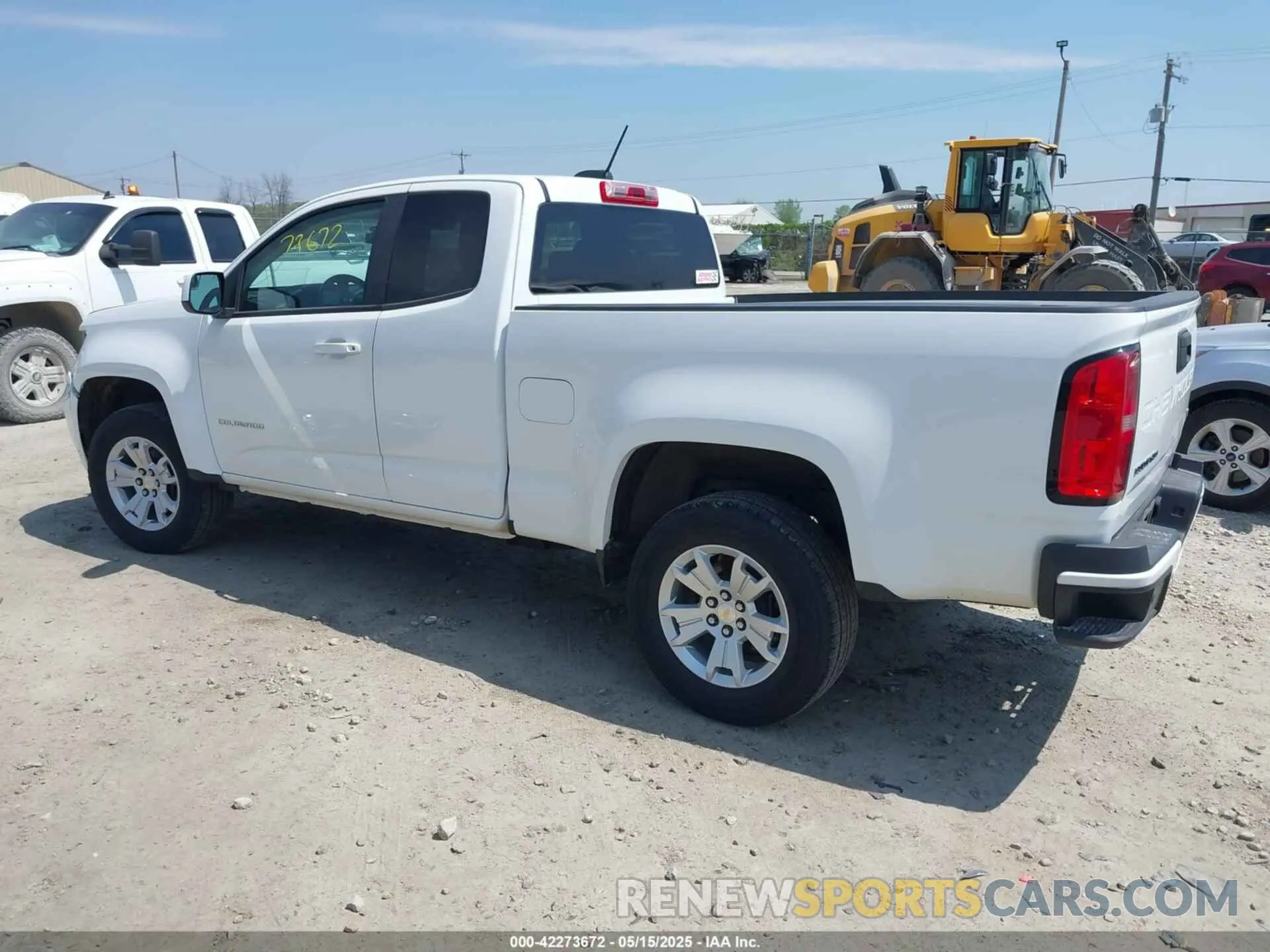 3 Photograph of a damaged car 1GCHSCEA8M1205131 CHEVROLET COLORADO 2021