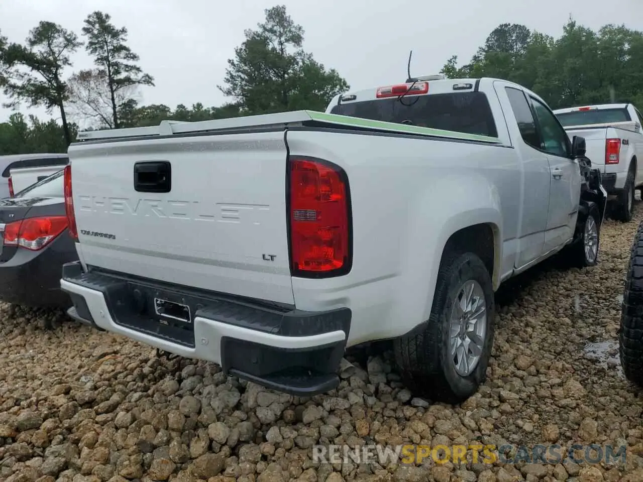 3 Фотография поврежденного автомобиля 1GCHSCEA8M1239683 CHEVROLET COLORADO 2021