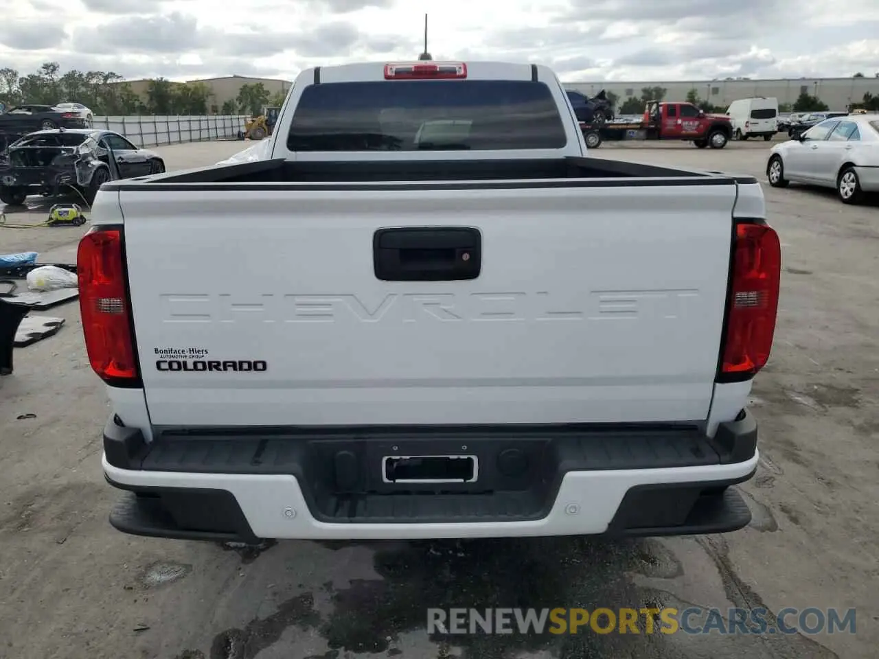 6 Photograph of a damaged car 1GCHSCEA9M1297298 CHEVROLET COLORADO 2021