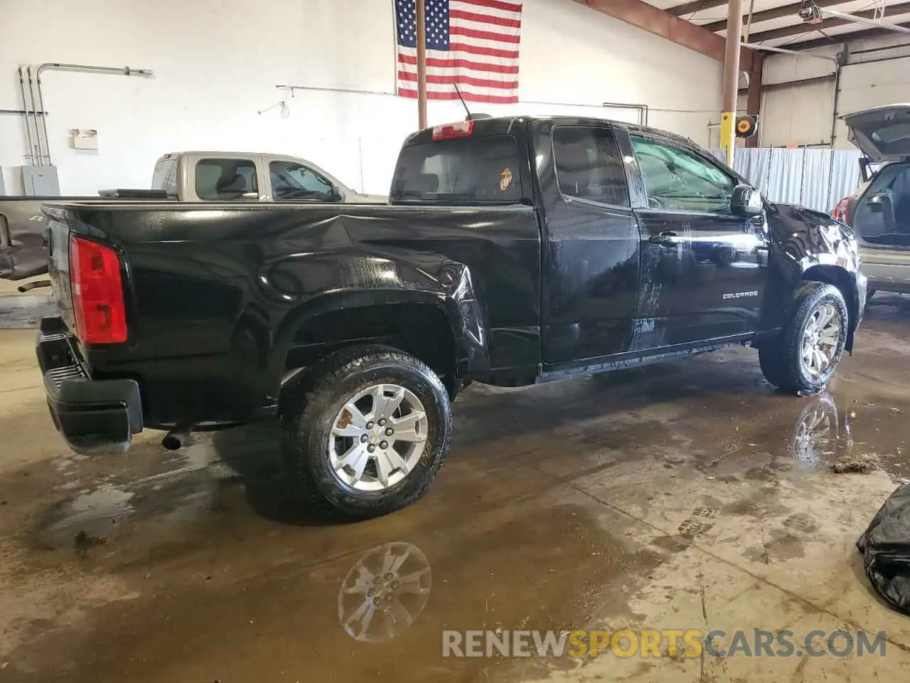 3 Photograph of a damaged car 1GCHSCEN2M1294794 CHEVROLET COLORADO 2021