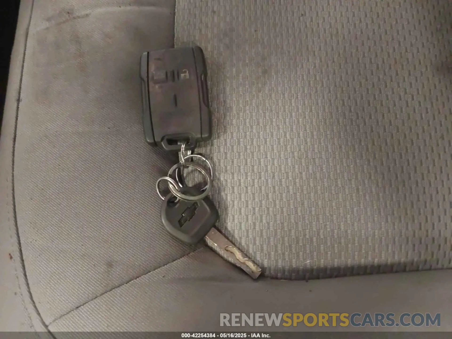 11 Photograph of a damaged car 1GCHTBEA3M1205416 CHEVROLET COLORADO 2021