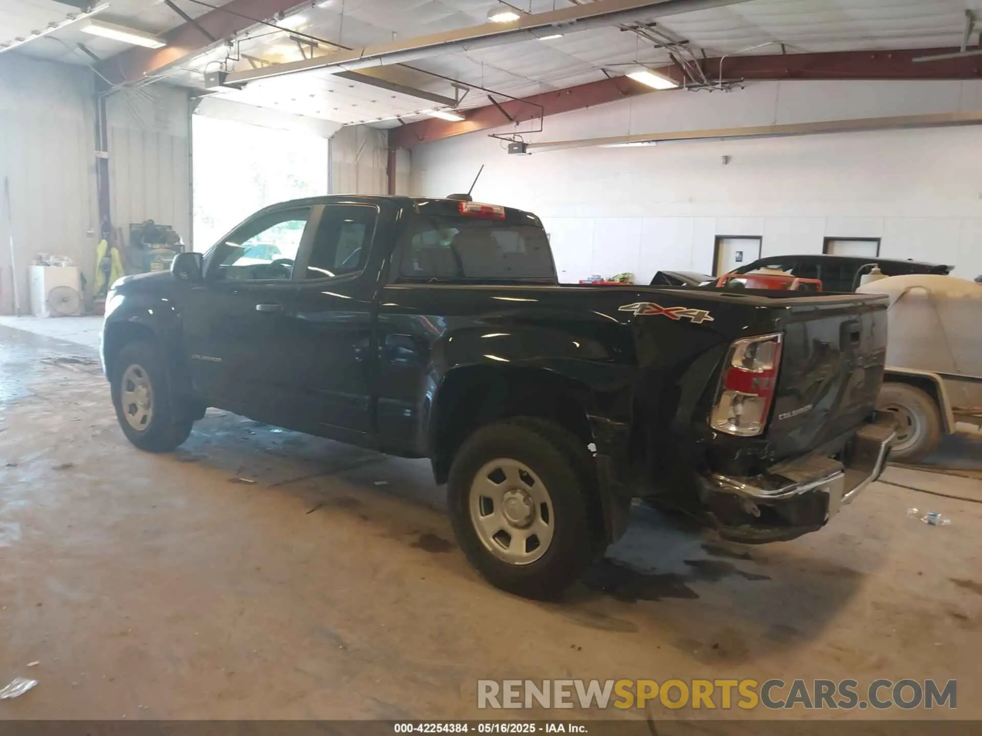 3 Photograph of a damaged car 1GCHTBEA3M1205416 CHEVROLET COLORADO 2021