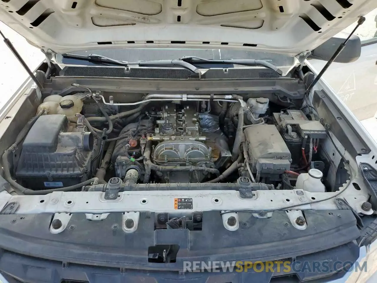 11 Photograph of a damaged car 1GCHTBEA9M1189299 CHEVROLET COLORADO 2021