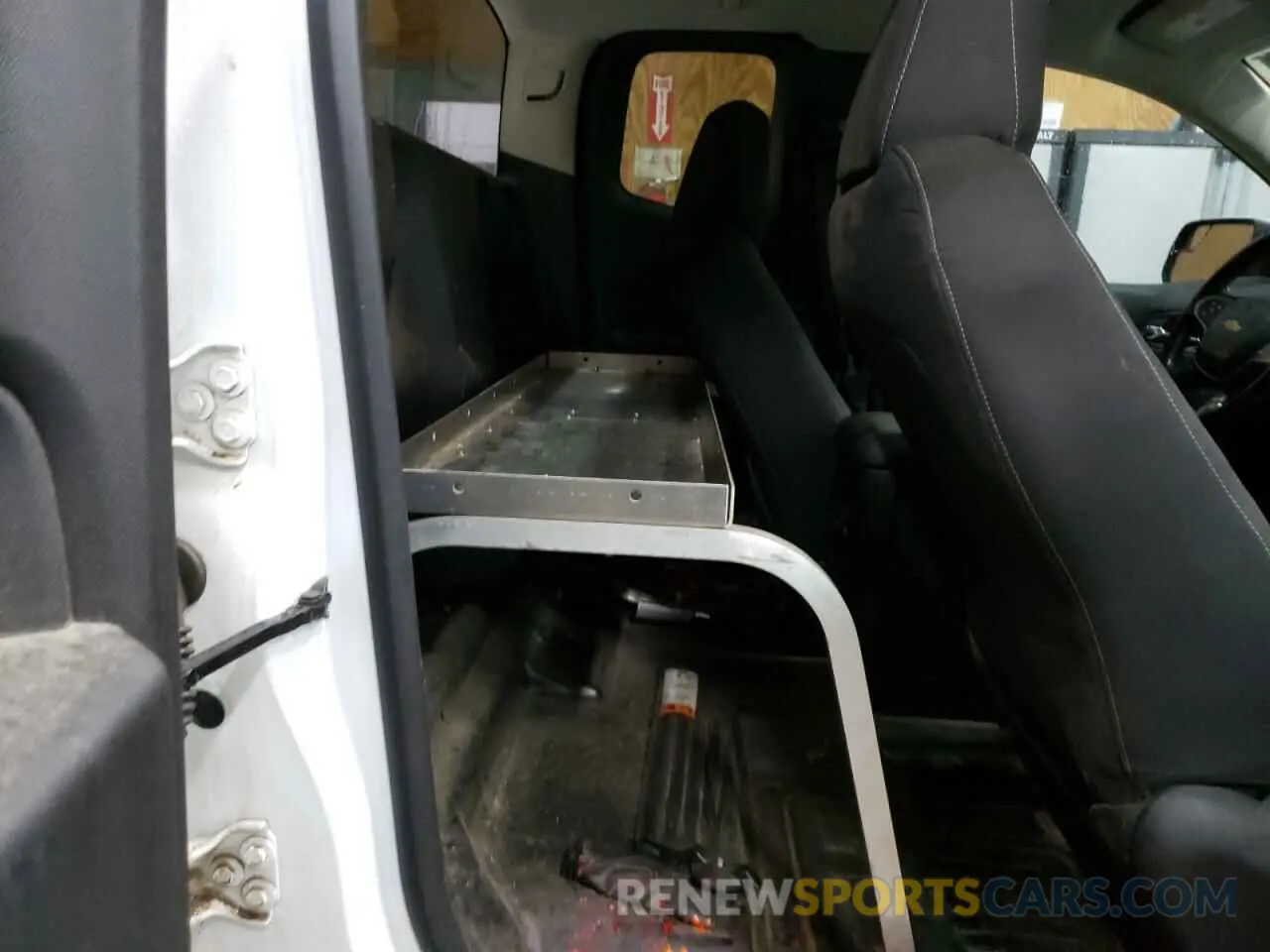 10 Photograph of a damaged car 1GCHTCEA8M1238398 CHEVROLET COLORADO 2021