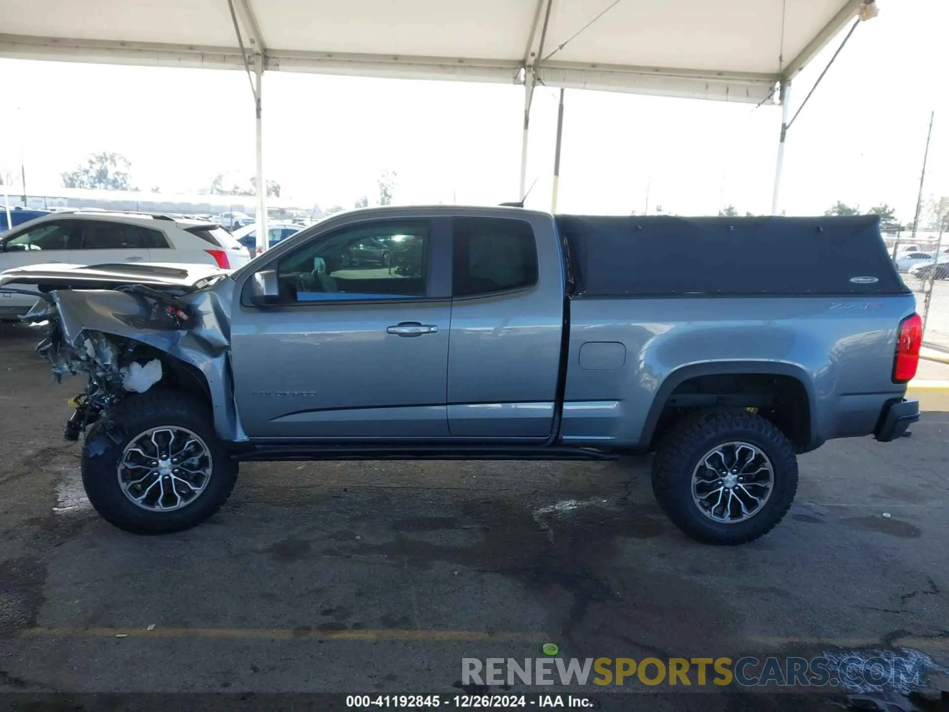 15 Photograph of a damaged car 1GCRTEE14M1210503 CHEVROLET COLORADO 2021