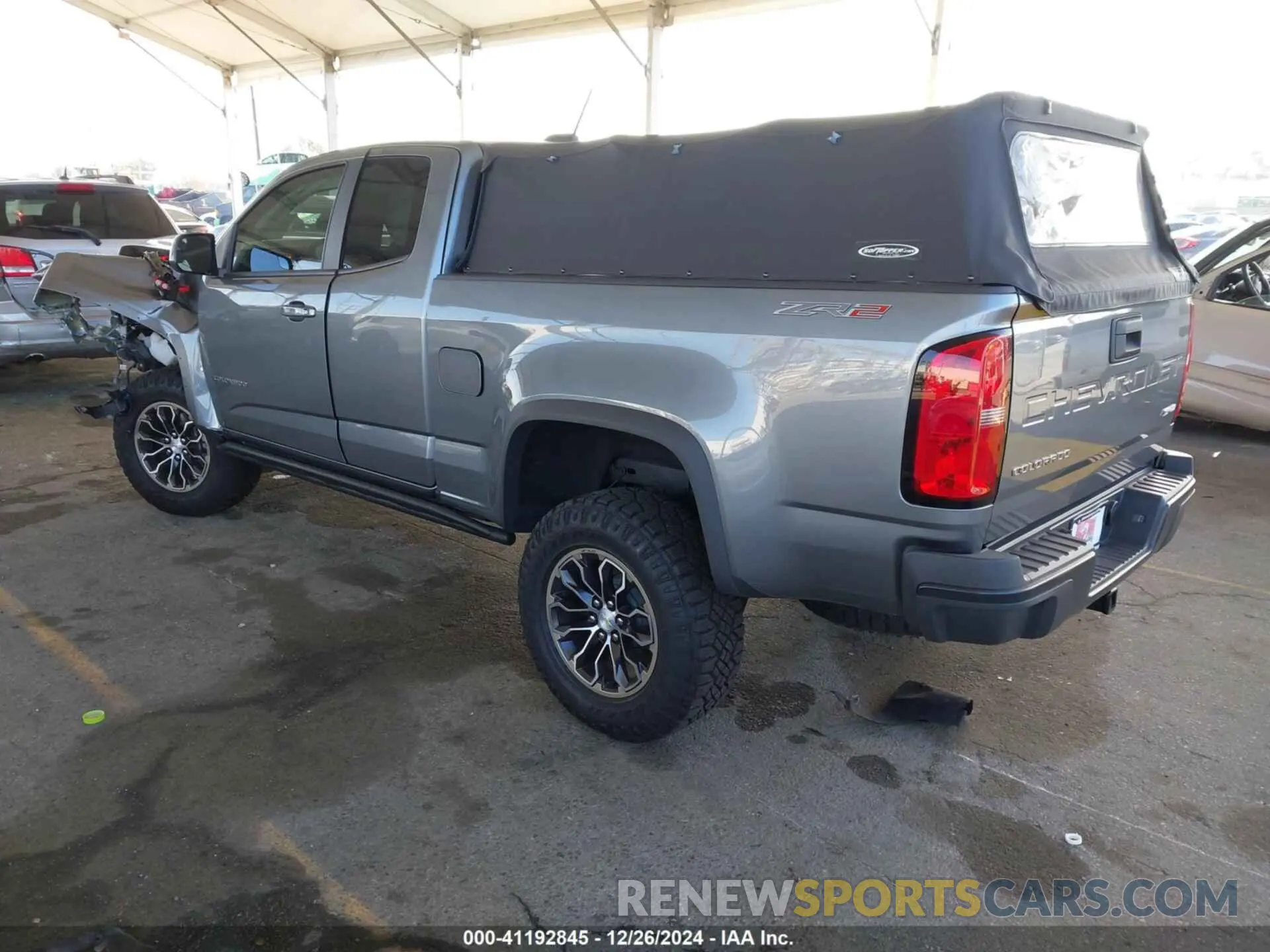 3 Photograph of a damaged car 1GCRTEE14M1210503 CHEVROLET COLORADO 2021
