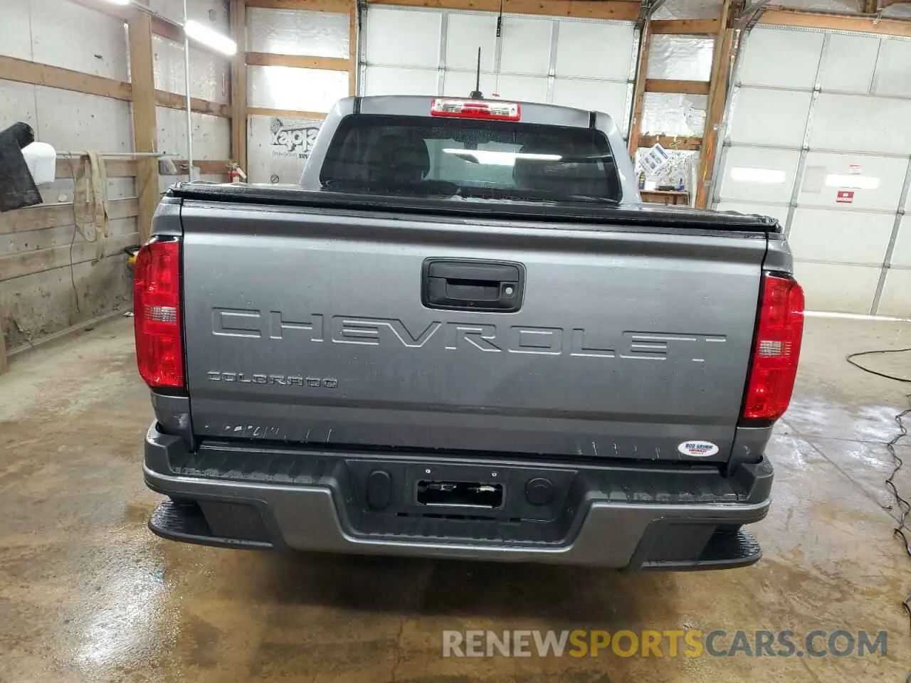 6 Photograph of a damaged car 1GCGSBEA3N1308383 CHEVROLET COLORADO 2022