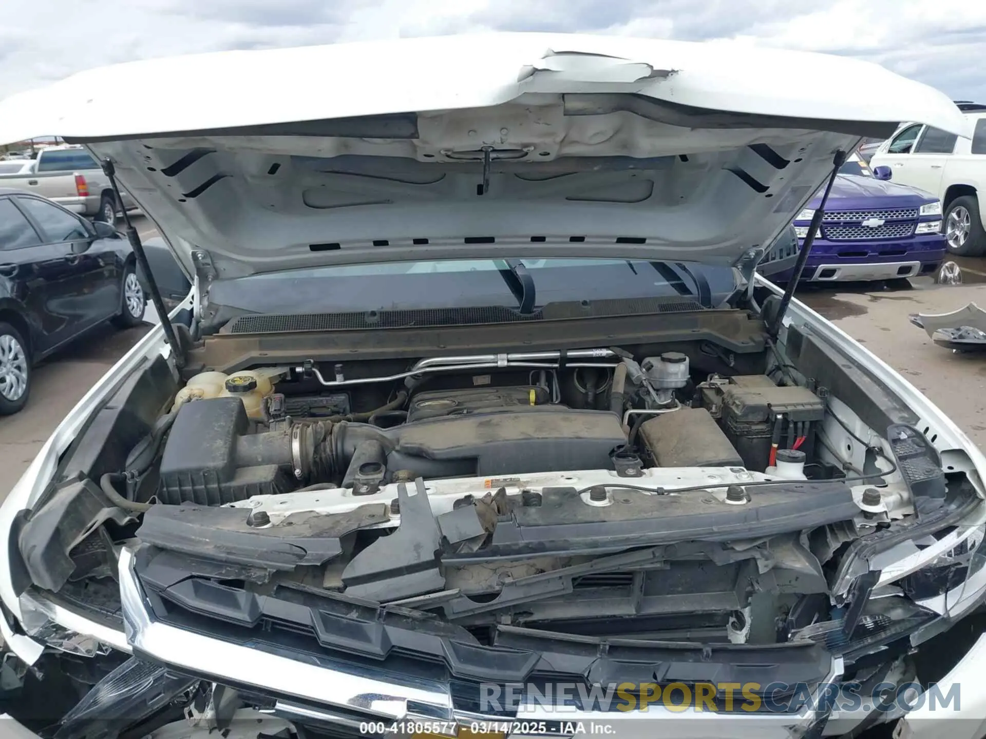 10 Photograph of a damaged car 1GCGSBEA7N1111880 CHEVROLET COLORADO 2022