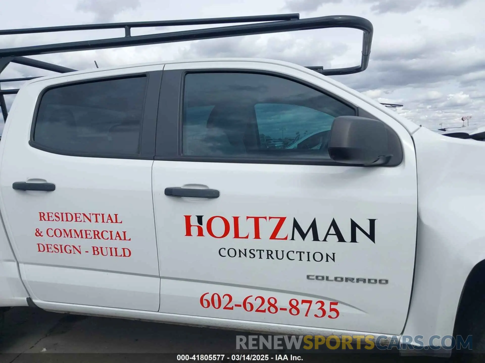 13 Photograph of a damaged car 1GCGSBEA7N1111880 CHEVROLET COLORADO 2022