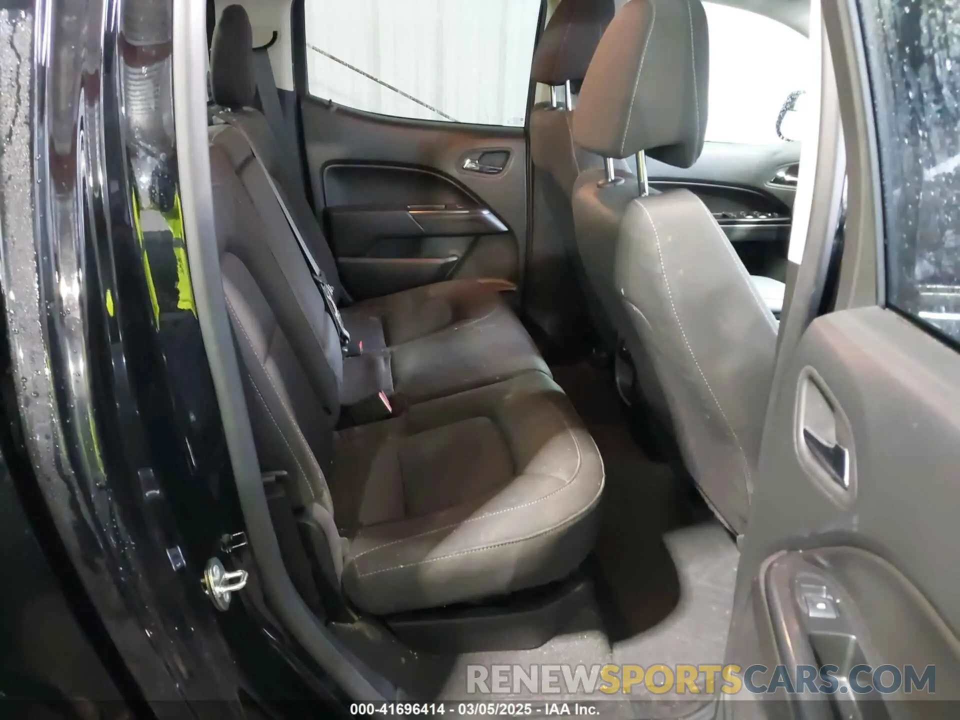 8 Photograph of a damaged car 1GCGSCEA6N1320159 CHEVROLET COLORADO 2022